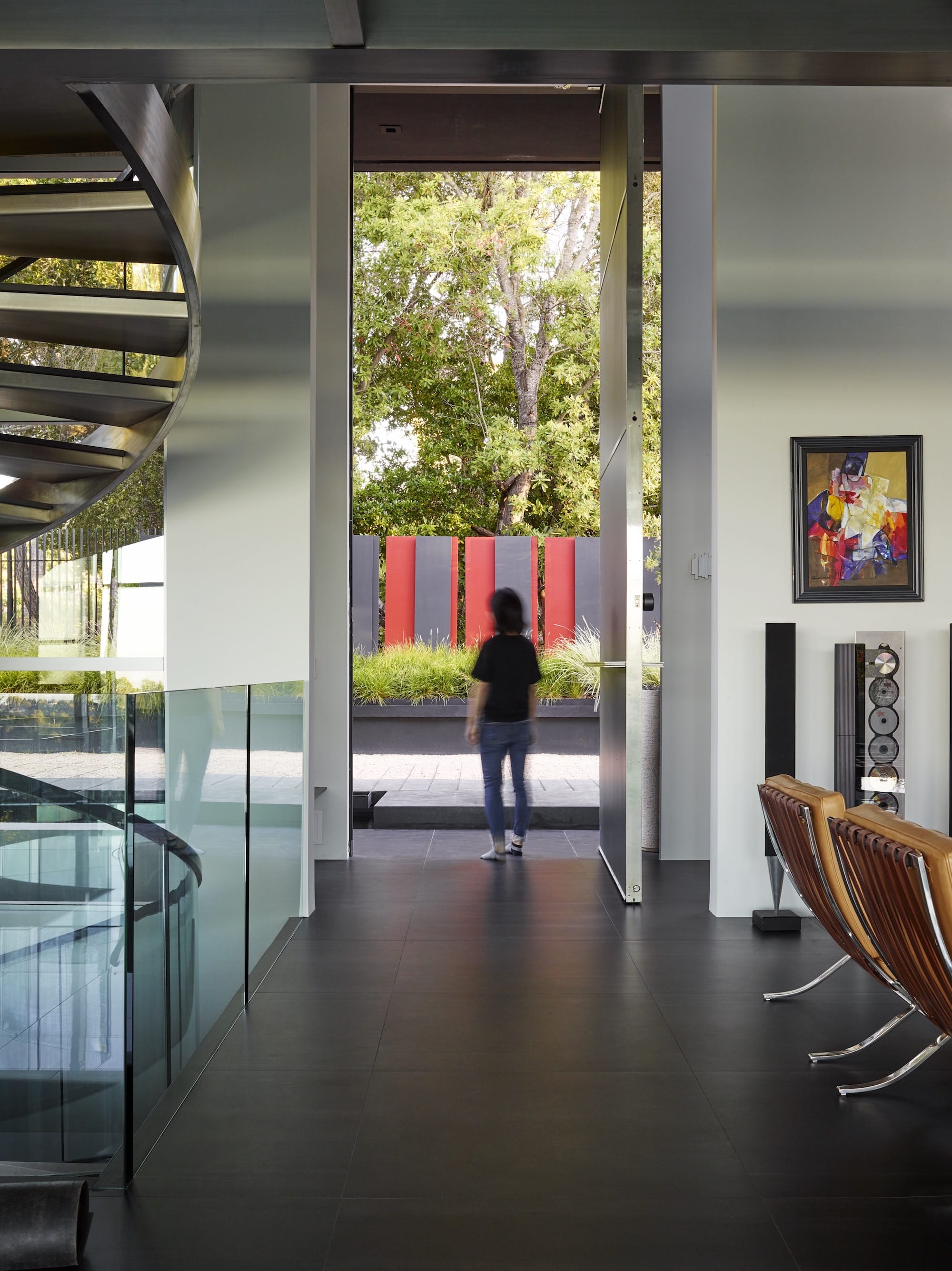 加州洛斯阿尔托斯山现代住宅，钢木交织的多功能户外空间-22