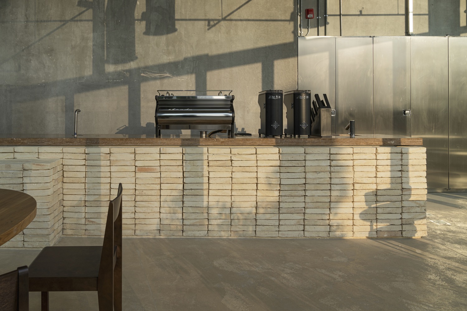 Bageri Form 面包店丨阿联酋迪拜丨BONE-14