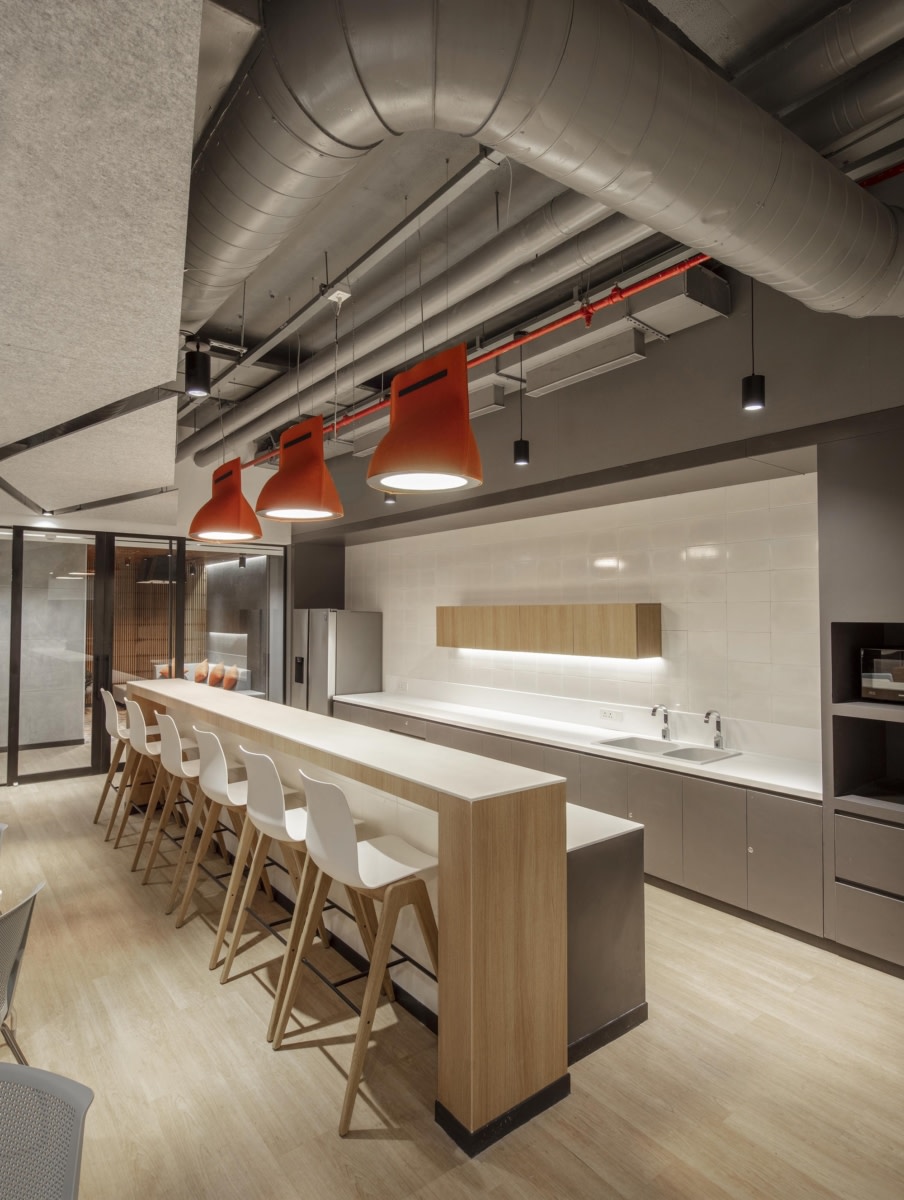 云端数据创新办公空间设计丨印度班加罗尔-13