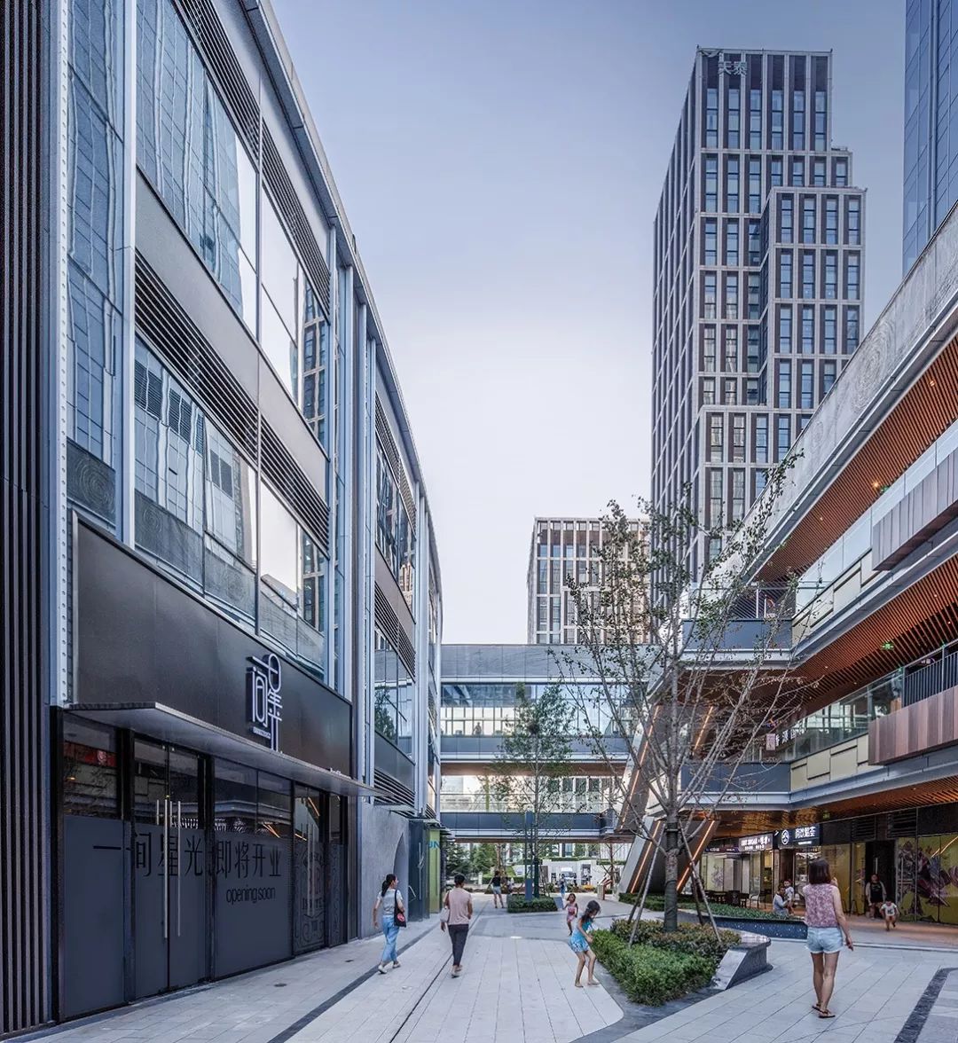 青岛环球金融中心 | 定制设计助力租售运营-126