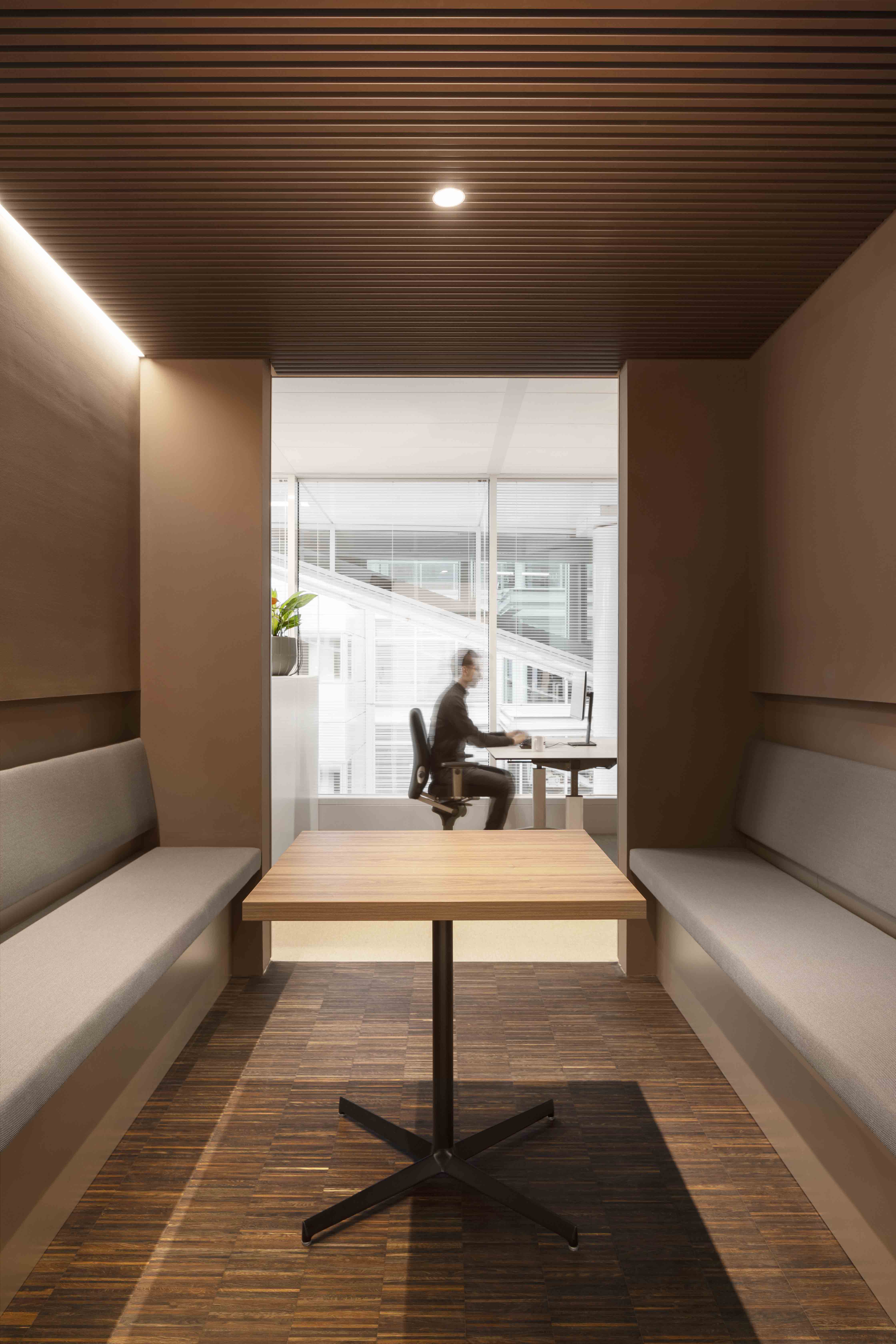 荷兰 Dentons 律师事务所办公空间设计-24