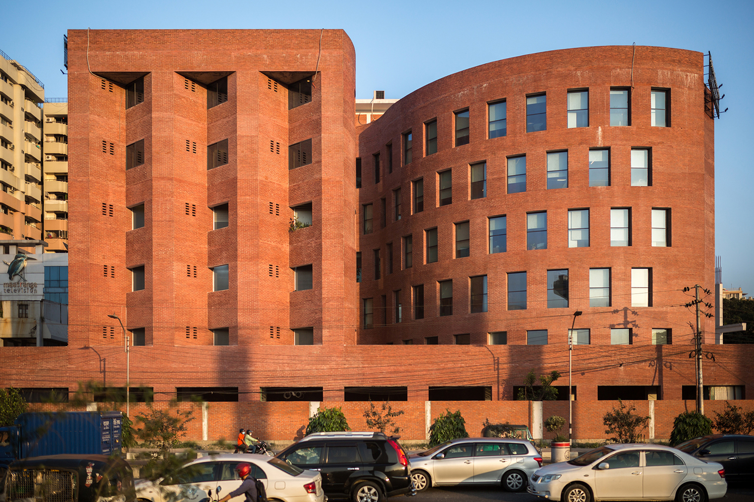 孟加拉道路和公路部外国援助项目办公楼丨框架建筑师-8