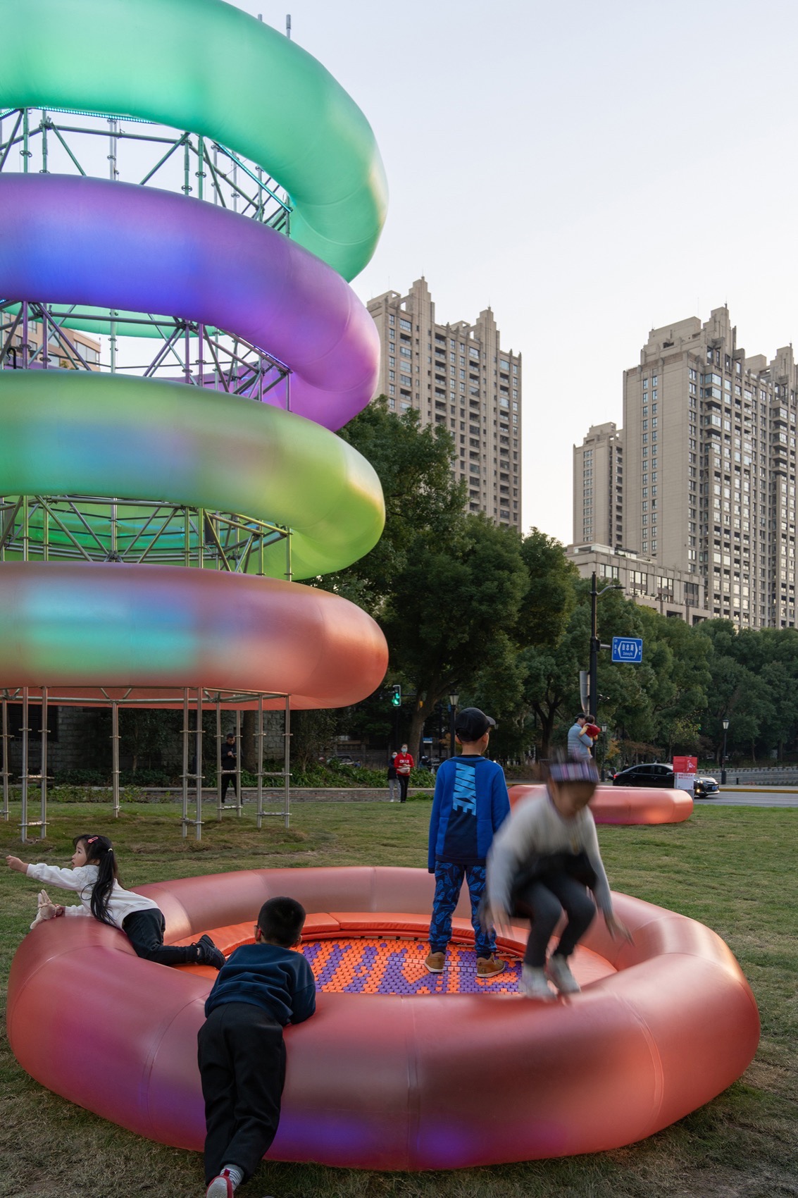 “JUMP城市电场”公共艺术装置丨中国上海丨大星吉子工作室-88