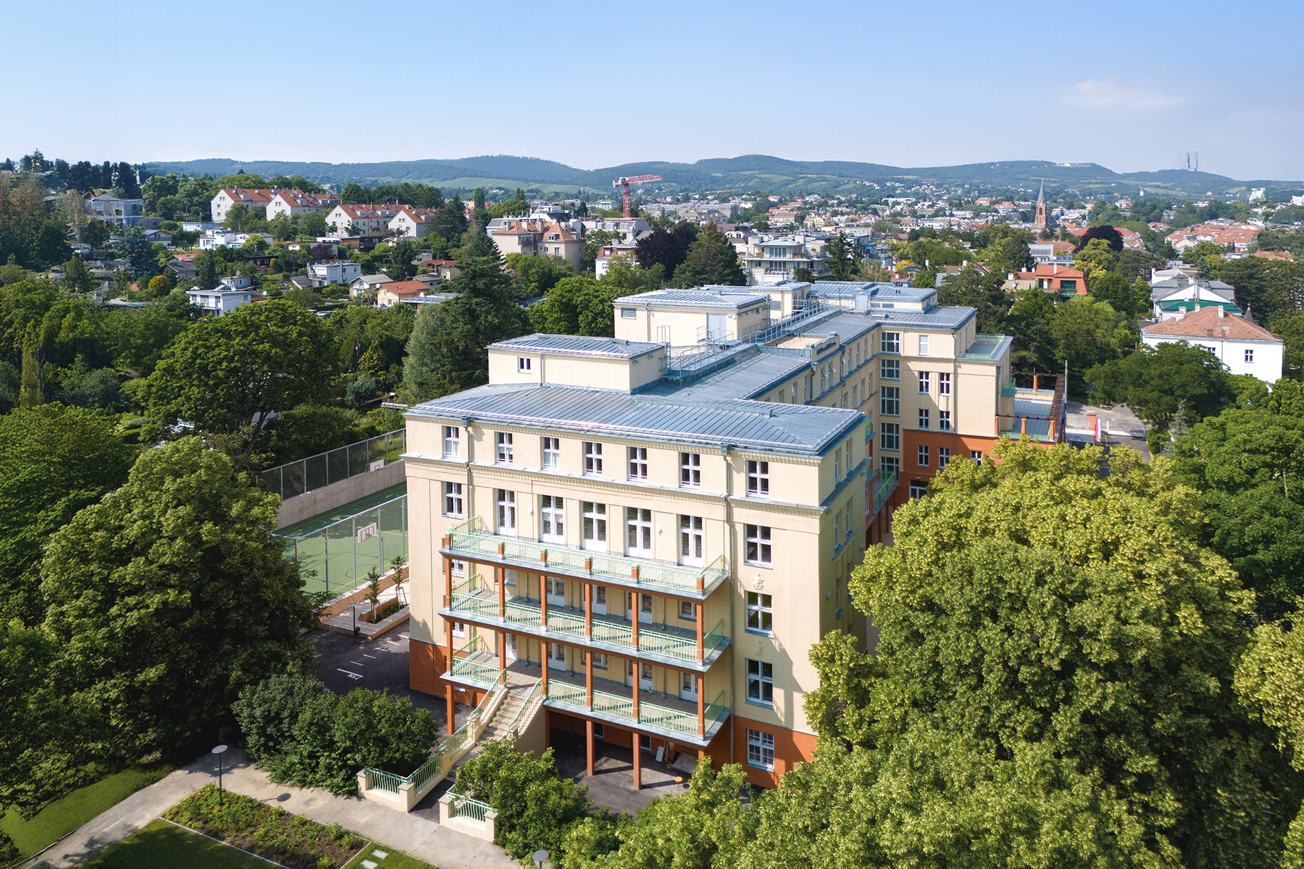 Gersthof Model School Renovation and Conversion / Franz&Sue-14