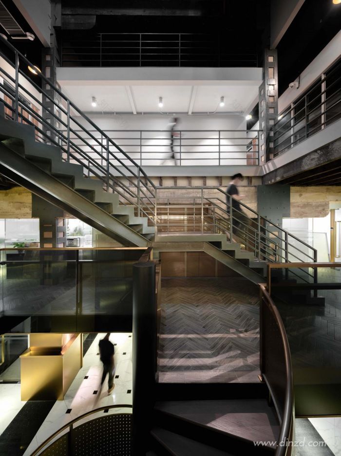 外滩琥珀大楼 | 废弃仓库的优雅重生-40