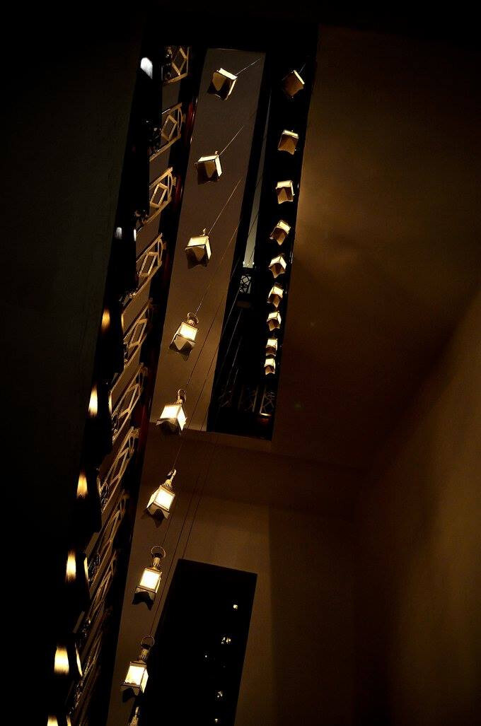 色彩碰撞的印度传统艺术酒店设计-31