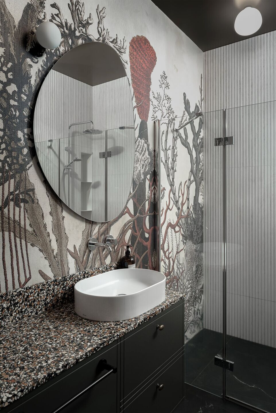 波兰历史建筑中的现代绿意空间-45