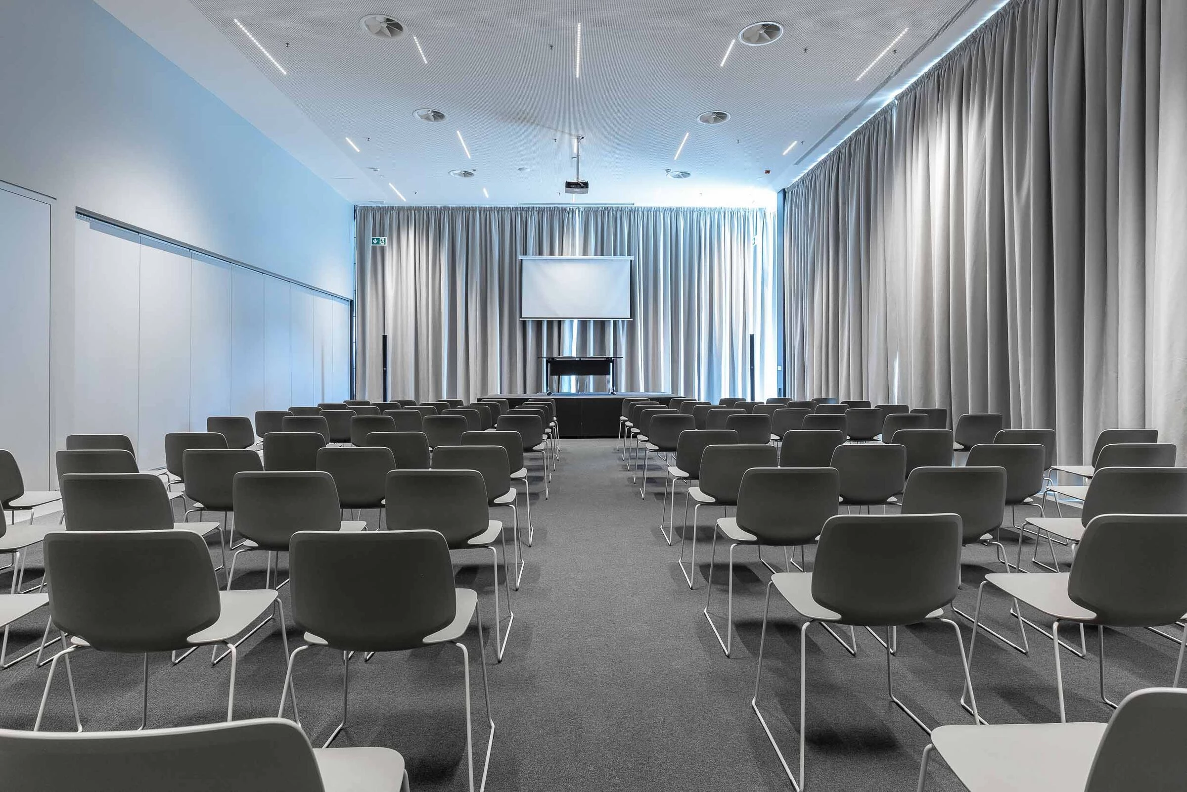 波尔图办公公园 · Vector Mais 的现代办公空间设计-5