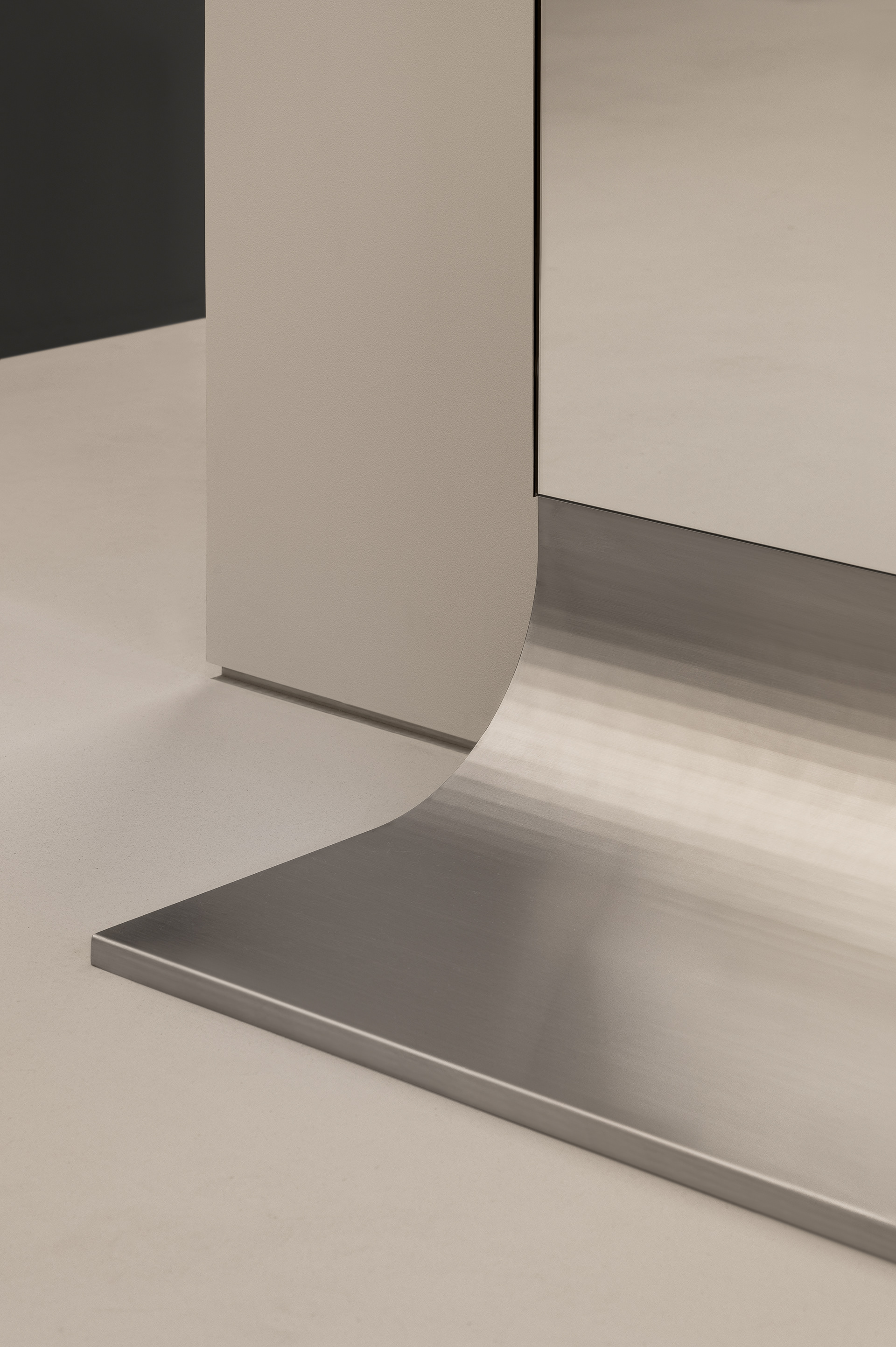 室内展厅丨乌克兰基辅丨Sofiia Hupalovska,Nataliya Stukonog-24