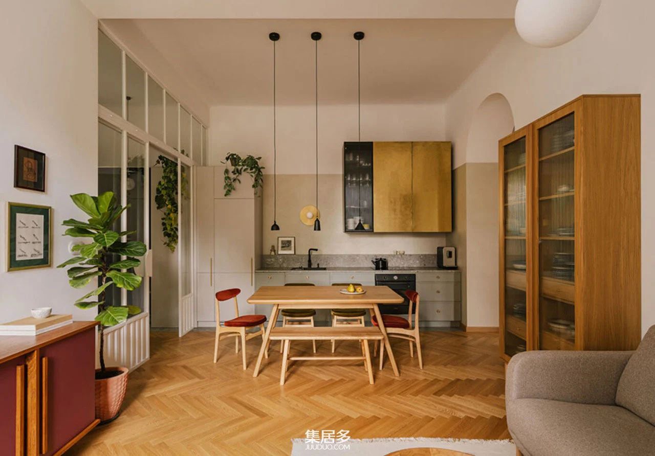 波南克拉科夫的美丽复古公寓设计丨波兰克拉科夫丨米科拉伊·伊万祖克-10