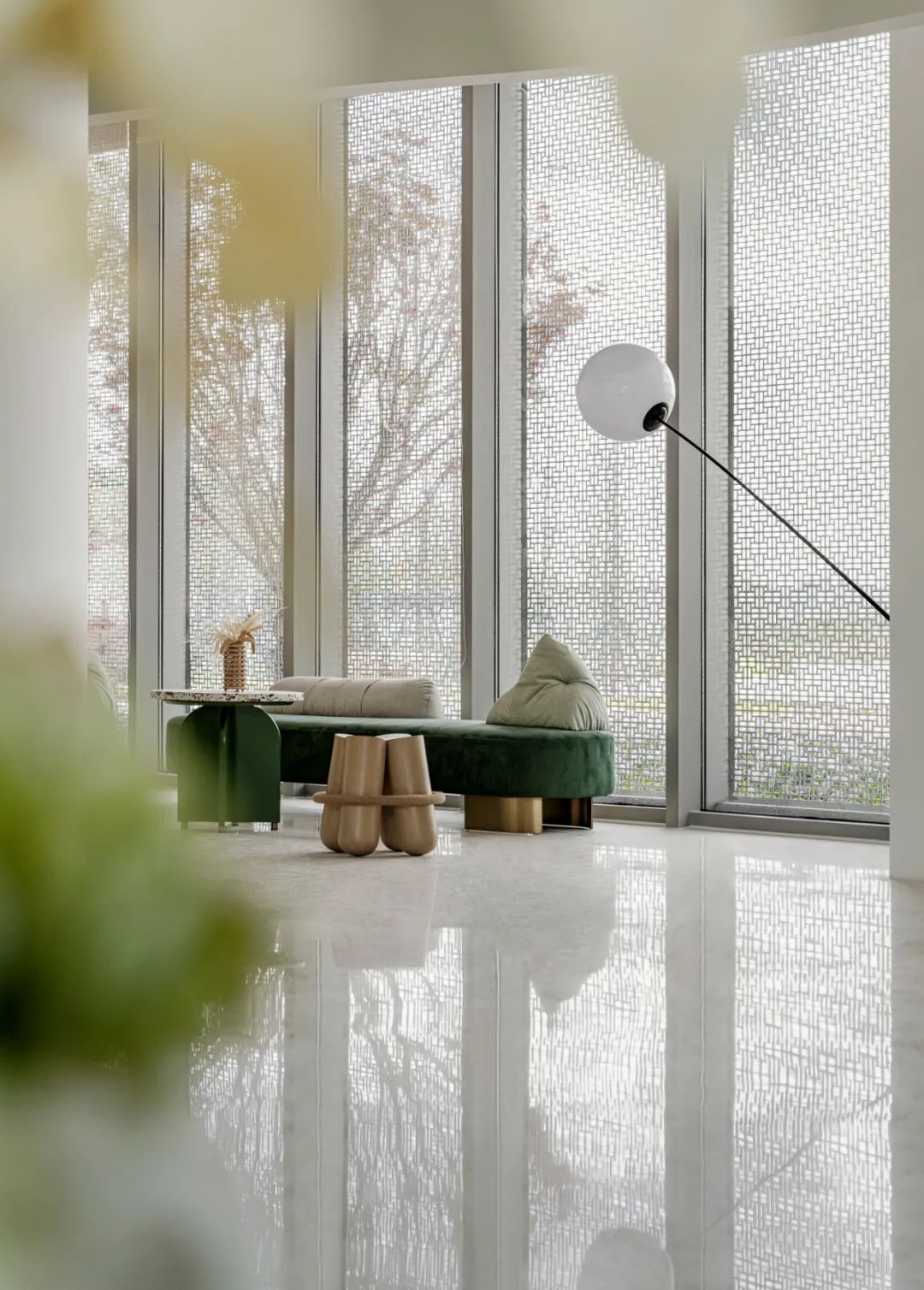 环球融创石林未来城•阿依小镇销售中心丨中国昆明丨元禾大千(软装),重庆星翰装饰设计工程有限公司(硬装)-11