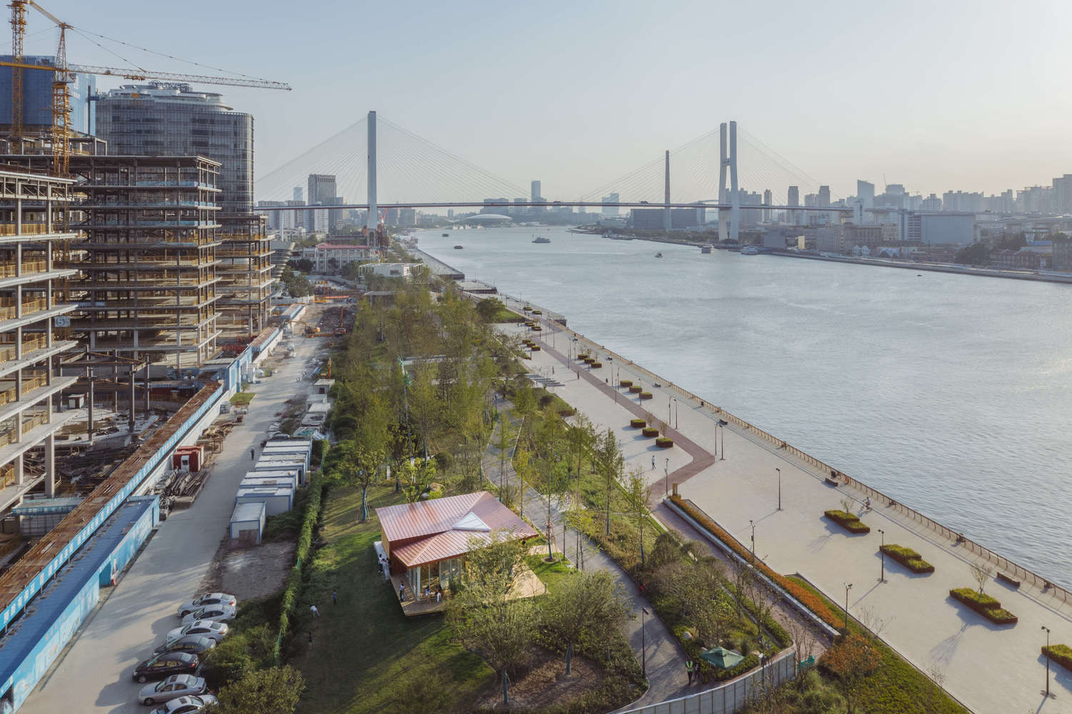 上海东岸“江景服务驿站”-14