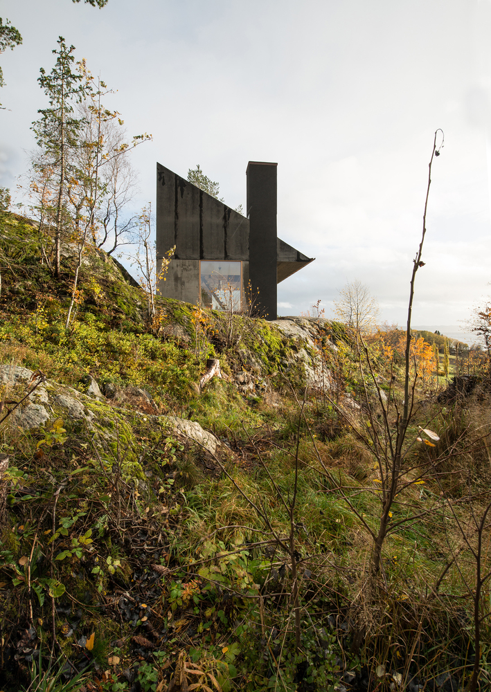 挪威 Rones 小木屋 | 混凝土与木头的和谐共生-30