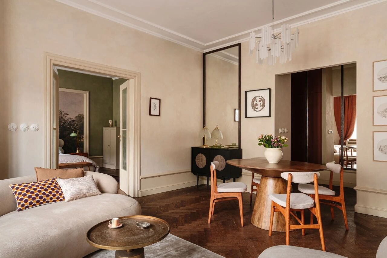 30 岁旅行博主的 90㎡复古之家丨La Folie Studio-0