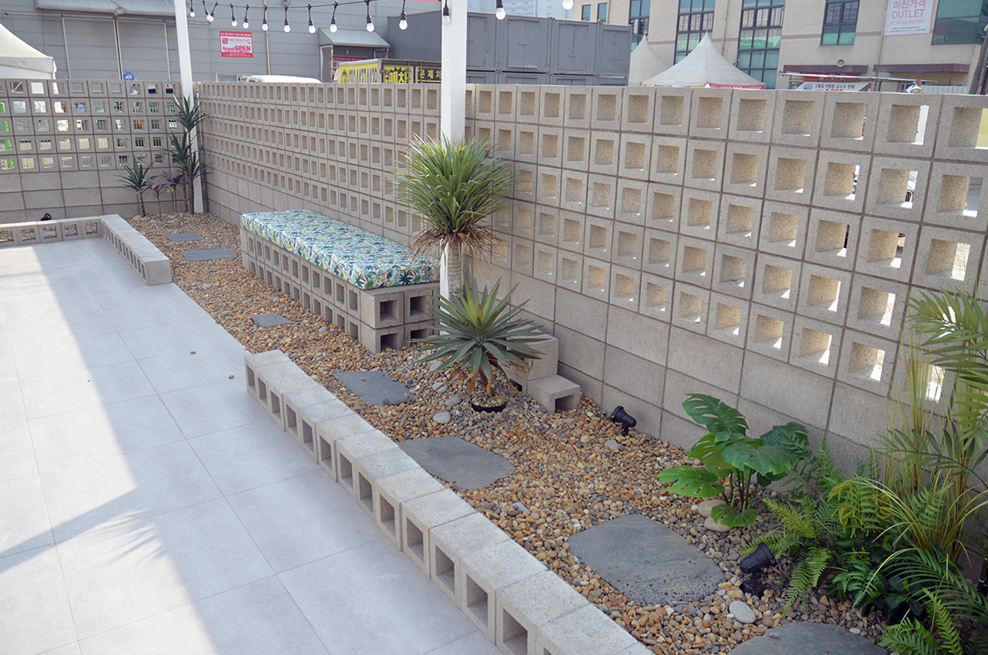 现代简约 40 平复式公寓设计-15