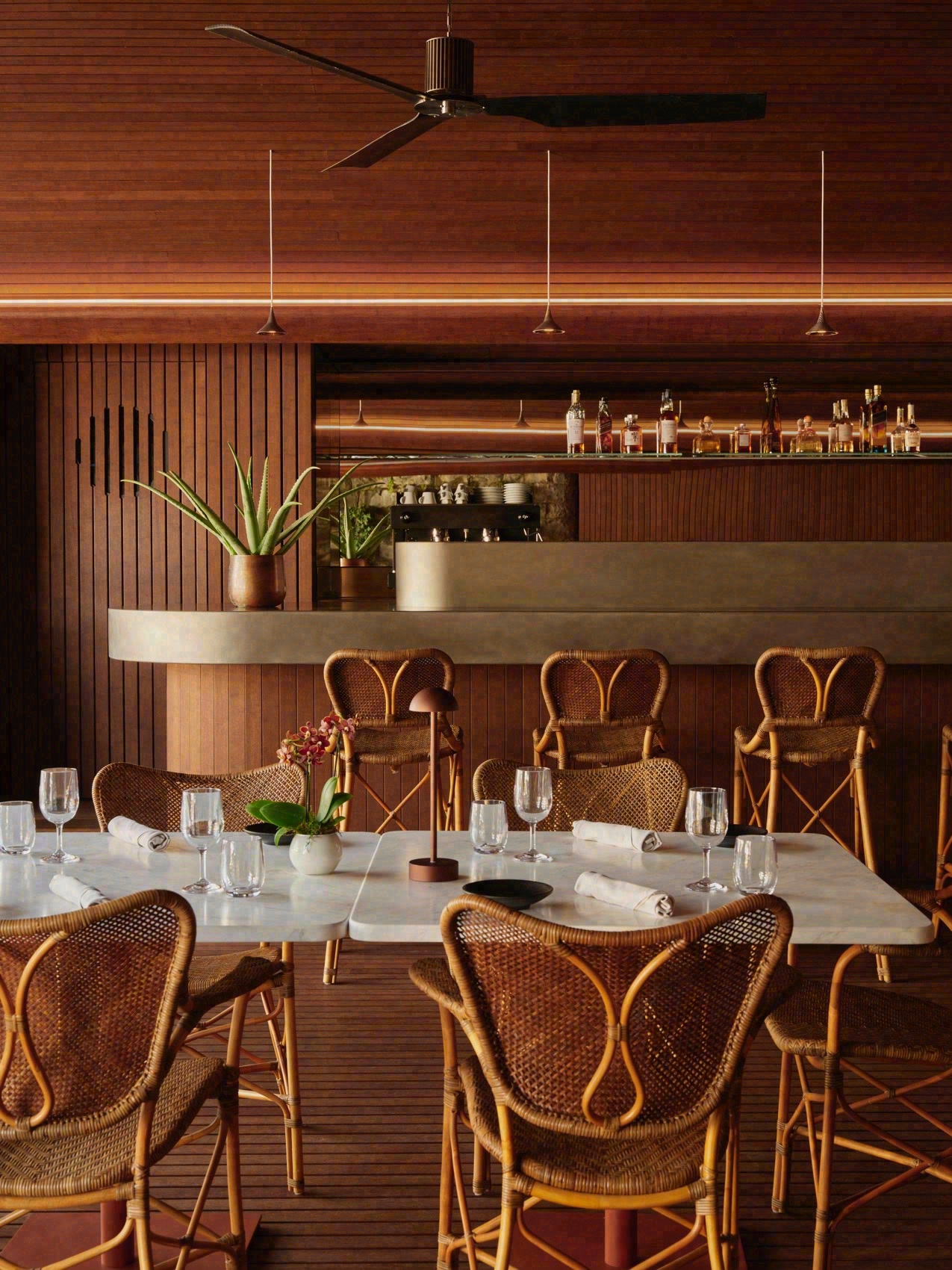 科莫湖文华东方酒店室外泳池和水疗中心丨意大利丨Herzog & de Meuron-15