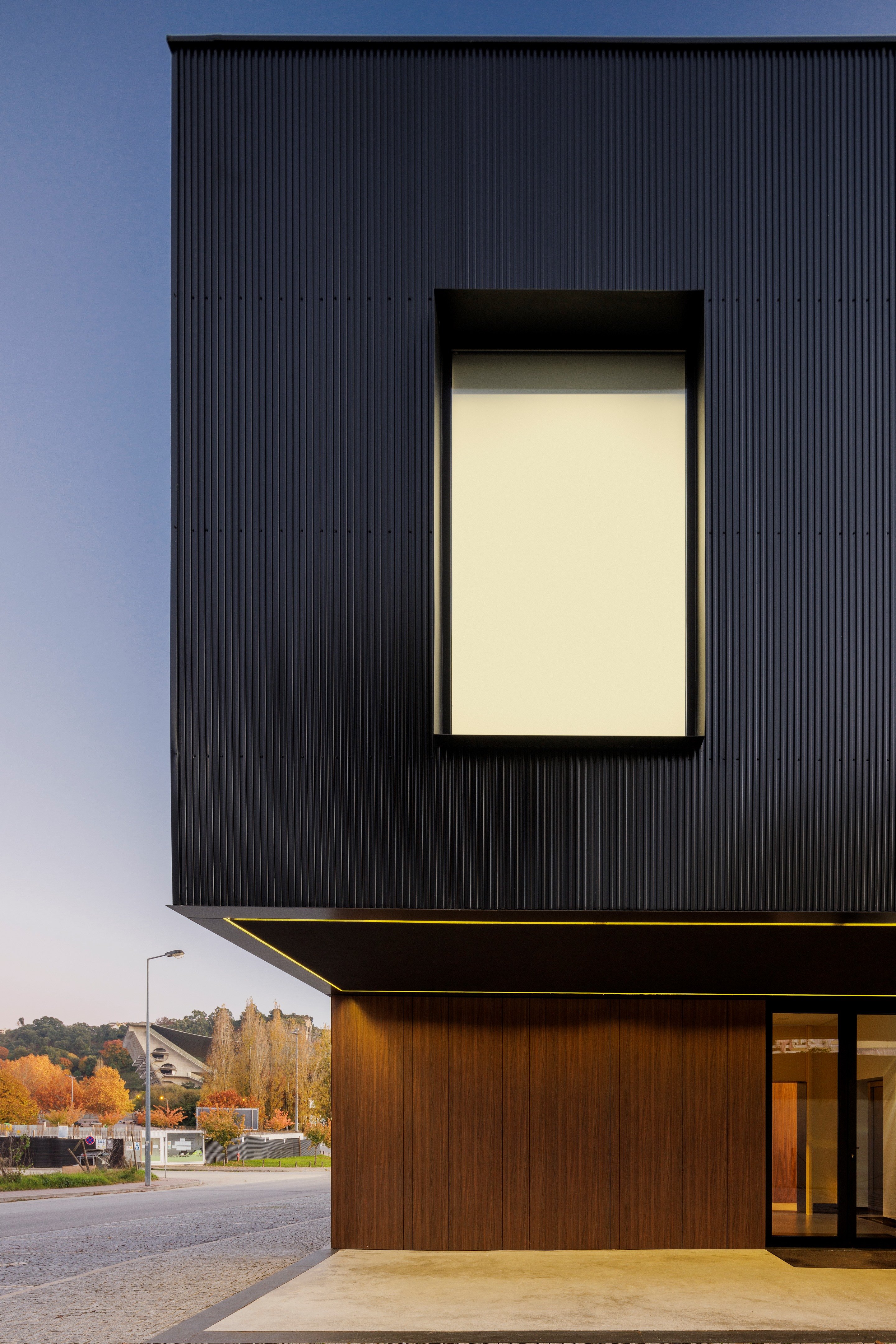 费西米尼奥物理治疗诊所丨葡萄牙丨L2C Arquitectura-0