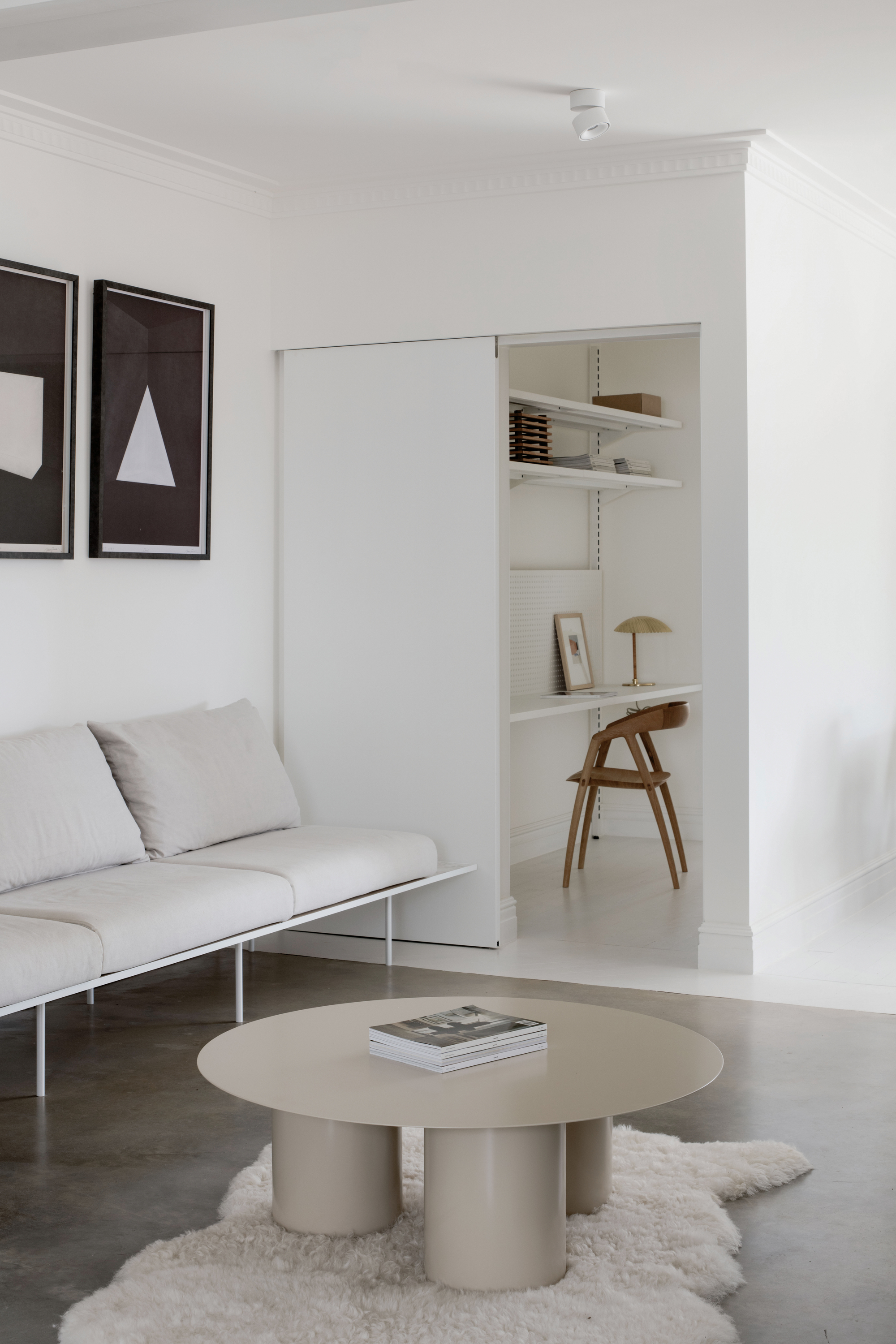 House B / Whispering Smith-20