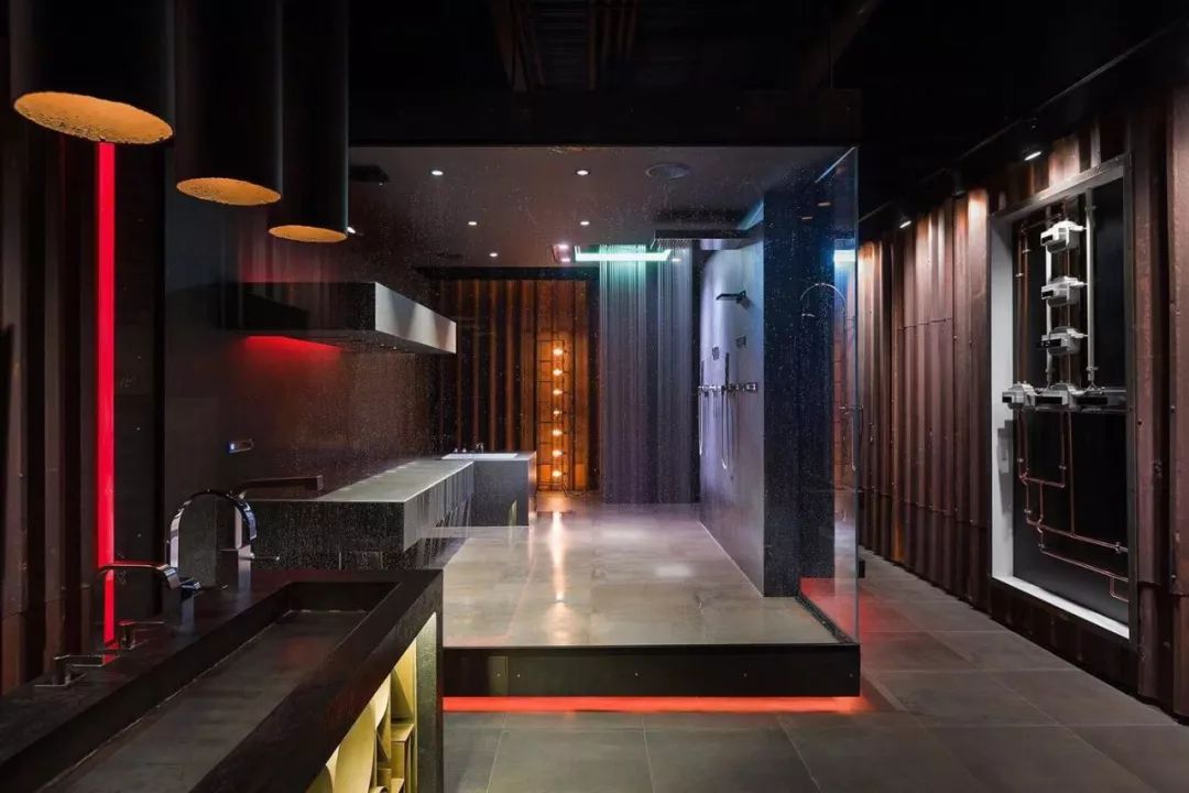 21 世纪科技时代卫浴展厅设计-23