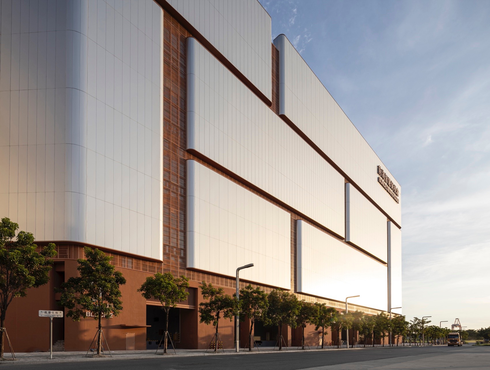 前海智慧保税仓丨中国深圳丨华南理工大学建筑设计研究院有限公司-144