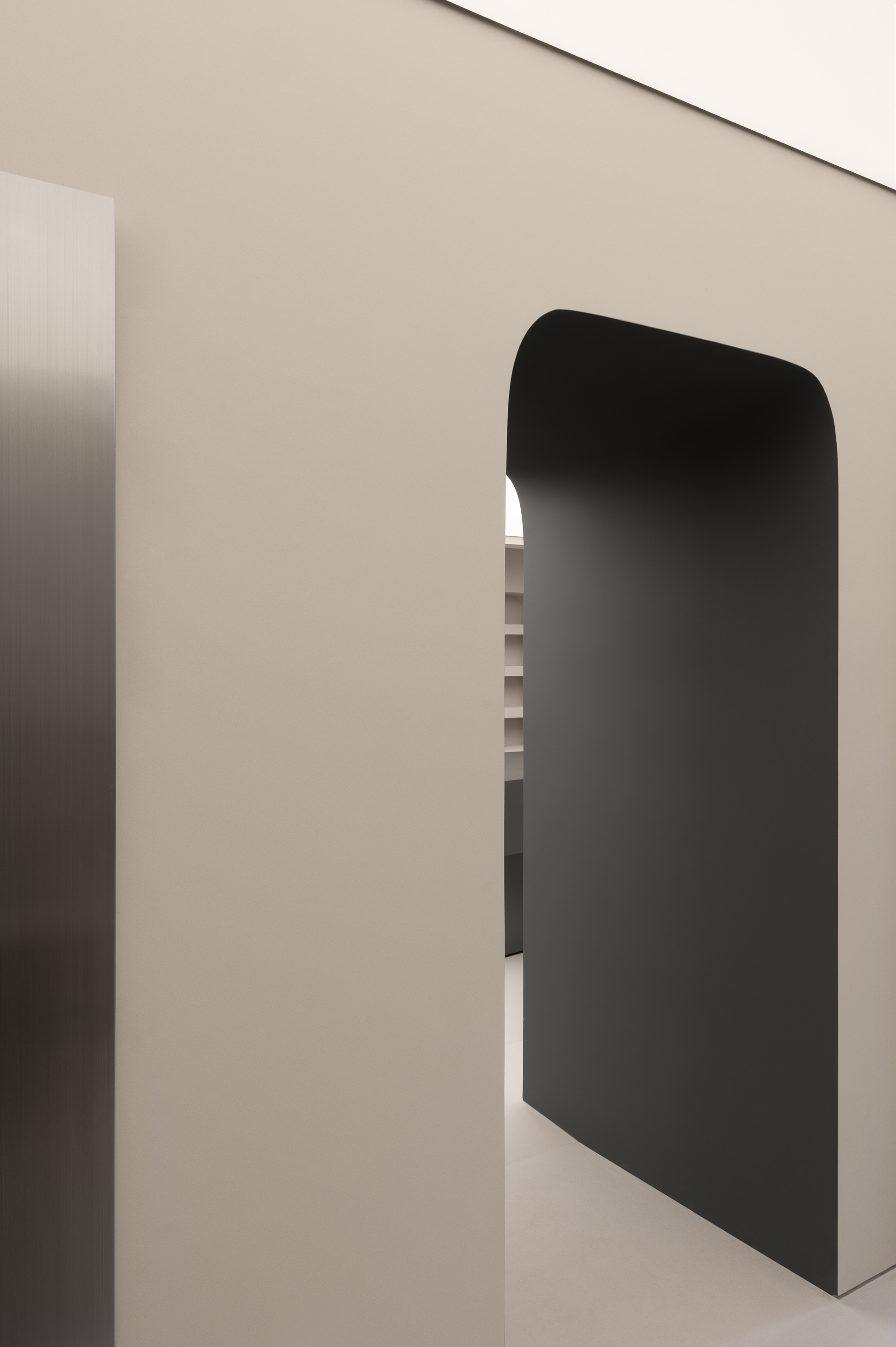 室内展厅丨乌克兰基辅丨Sofiia Hupalovska,Nataliya Stukonog-25