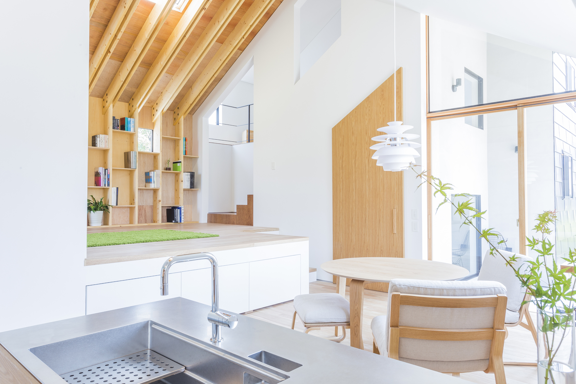 三角形层屋丨日本丨Maruta Architects-12