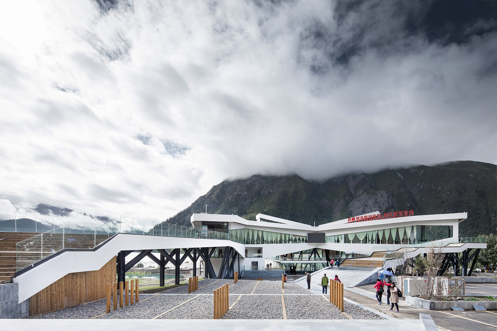 然乌湖国际自驾与房车营地，西藏 / 小隐建筑-65