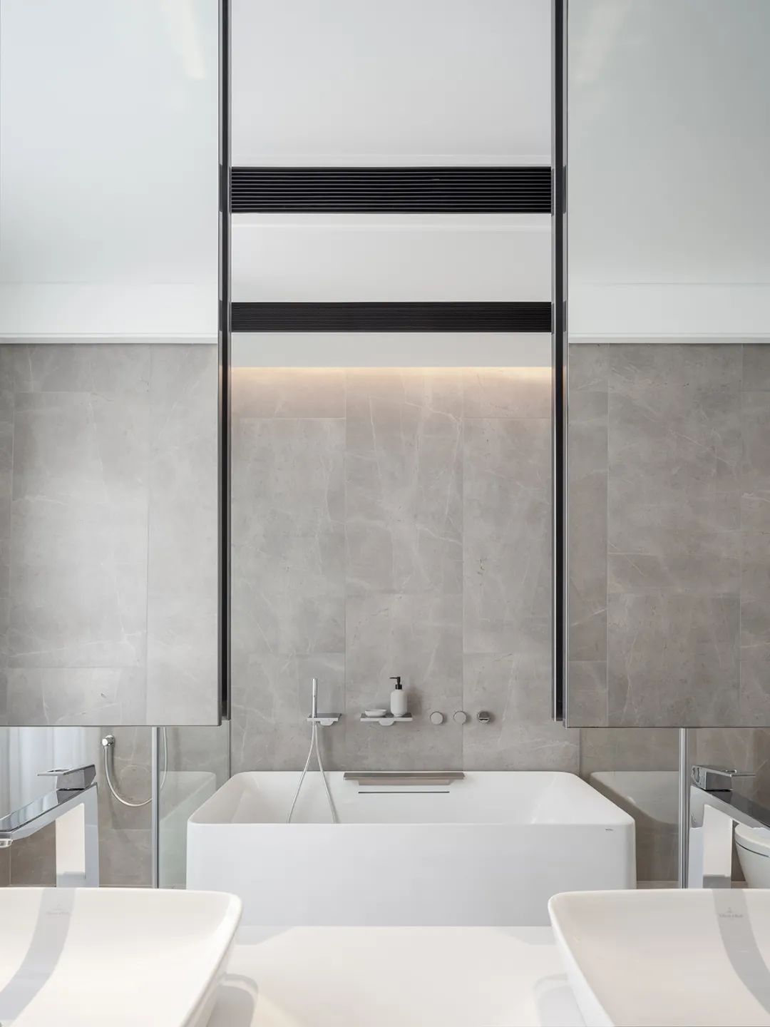 临湖一墅 · 自然诗意的宜居空间丨洛斌设计-51