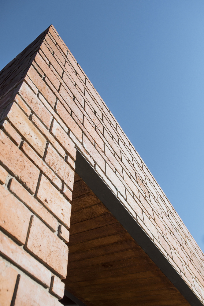 乌拉圭 69 平米“绿意容器”家园-36