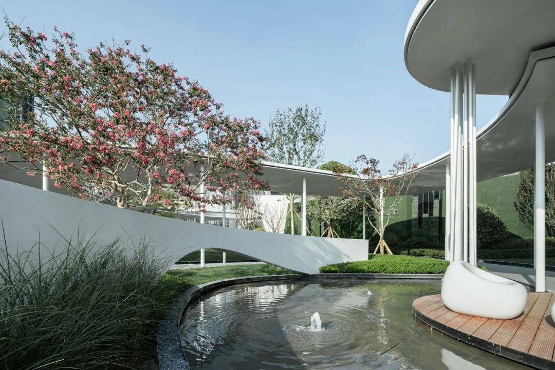 重庆荣盛•鹿山府丨麦微景观 | 现代都市艺术生活探索-75