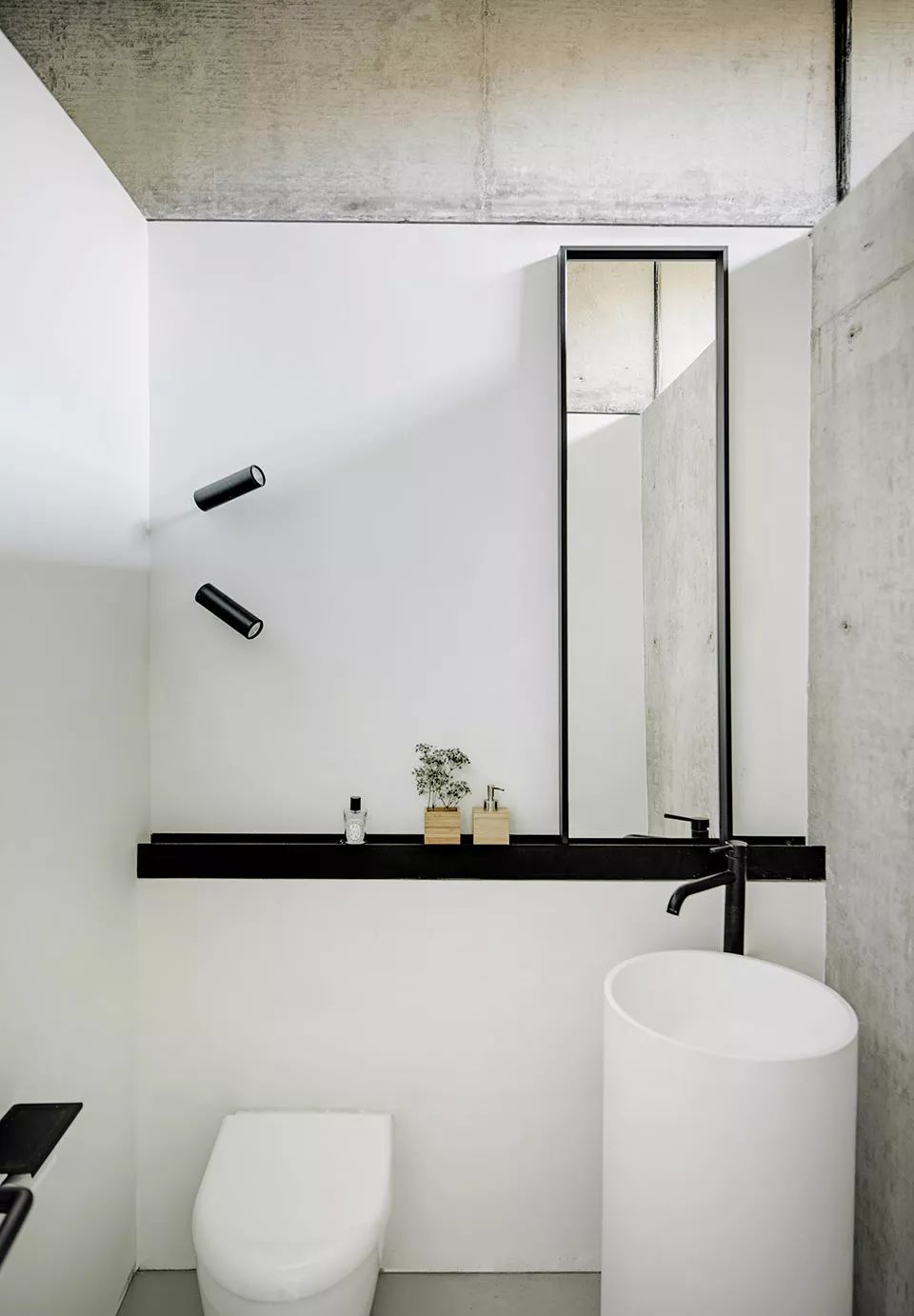 长城脚下旧仓库新生,石墙木屋打造自然宜居空间-48