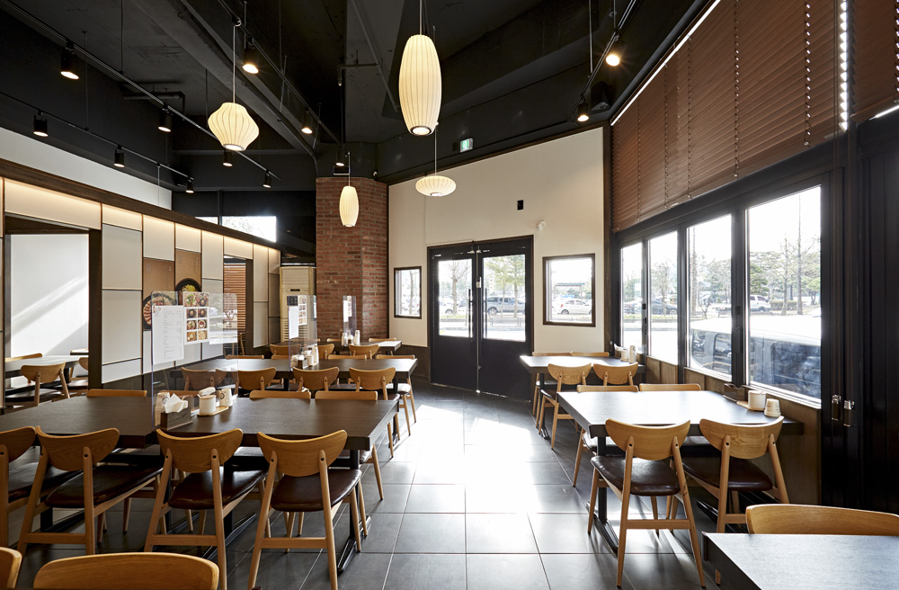 现代简约韩餐馆，温馨氛围中的美食盛宴-7