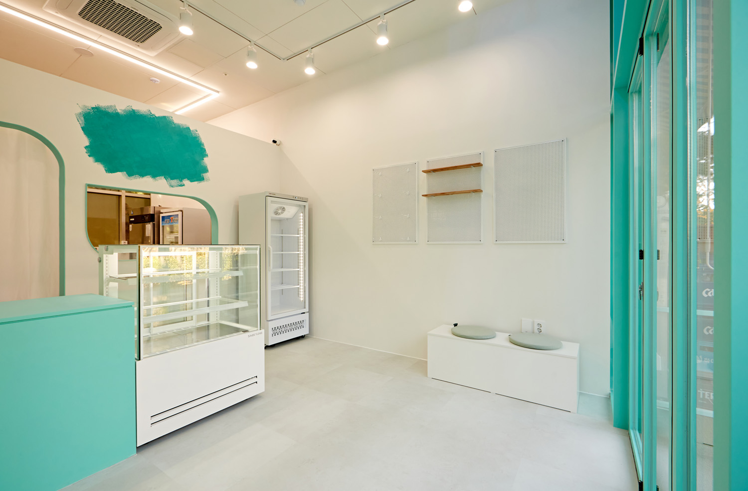 绿色清新，韩国零食店设计亮点-5