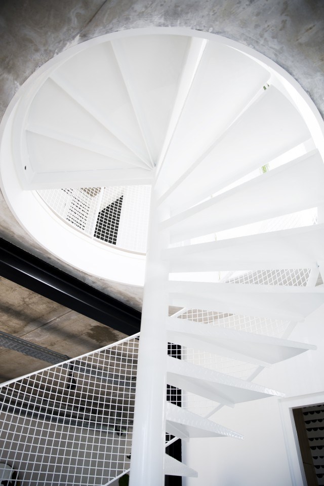 由旧工厂改造的家庭住宅丨荷兰-34