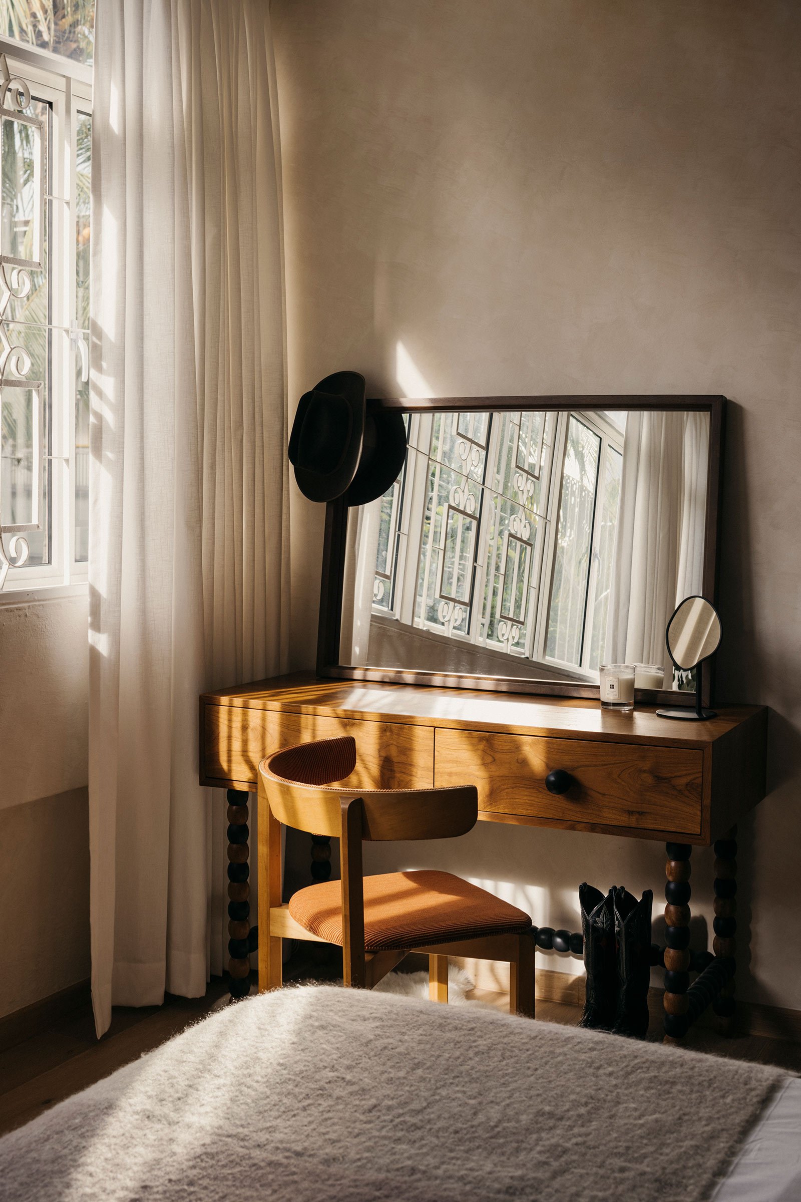 A Home With Old-World Charm in Singapore’s Tiong Bahru — Design Anthology-17