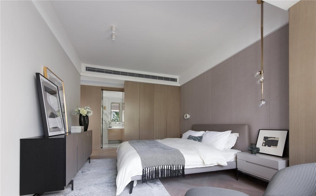 旧宅翻新变现代简约大宅,收纳空间丰富-52