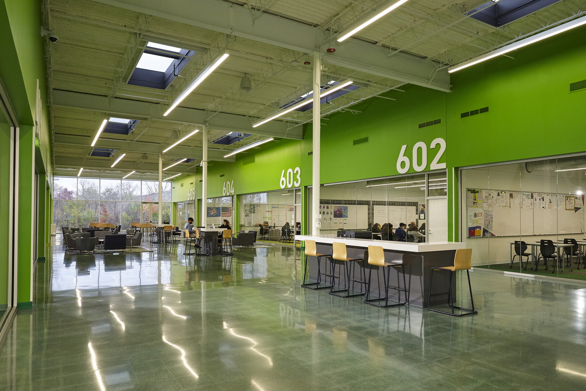 克里斯托·雷伊·圣马丁大学预科学校丨美国芝加哥丨JGMA-24