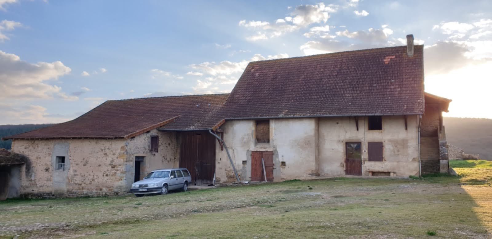 La Grange Burgundy Farm Renovation and Conversion / Le Dévéhat Vuarnesson Architectes-49