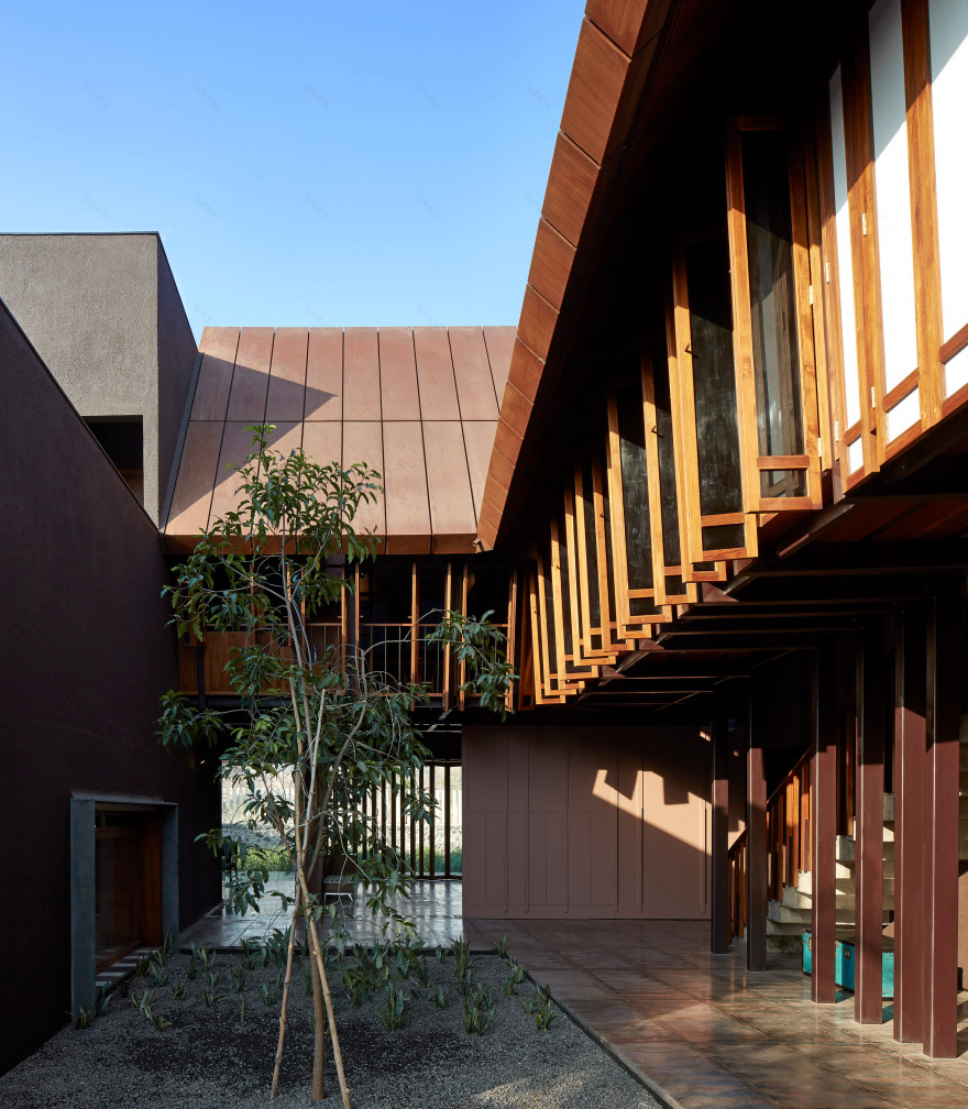Samira Rathod's Shadow House provides refuge from scorching Indian sun-7