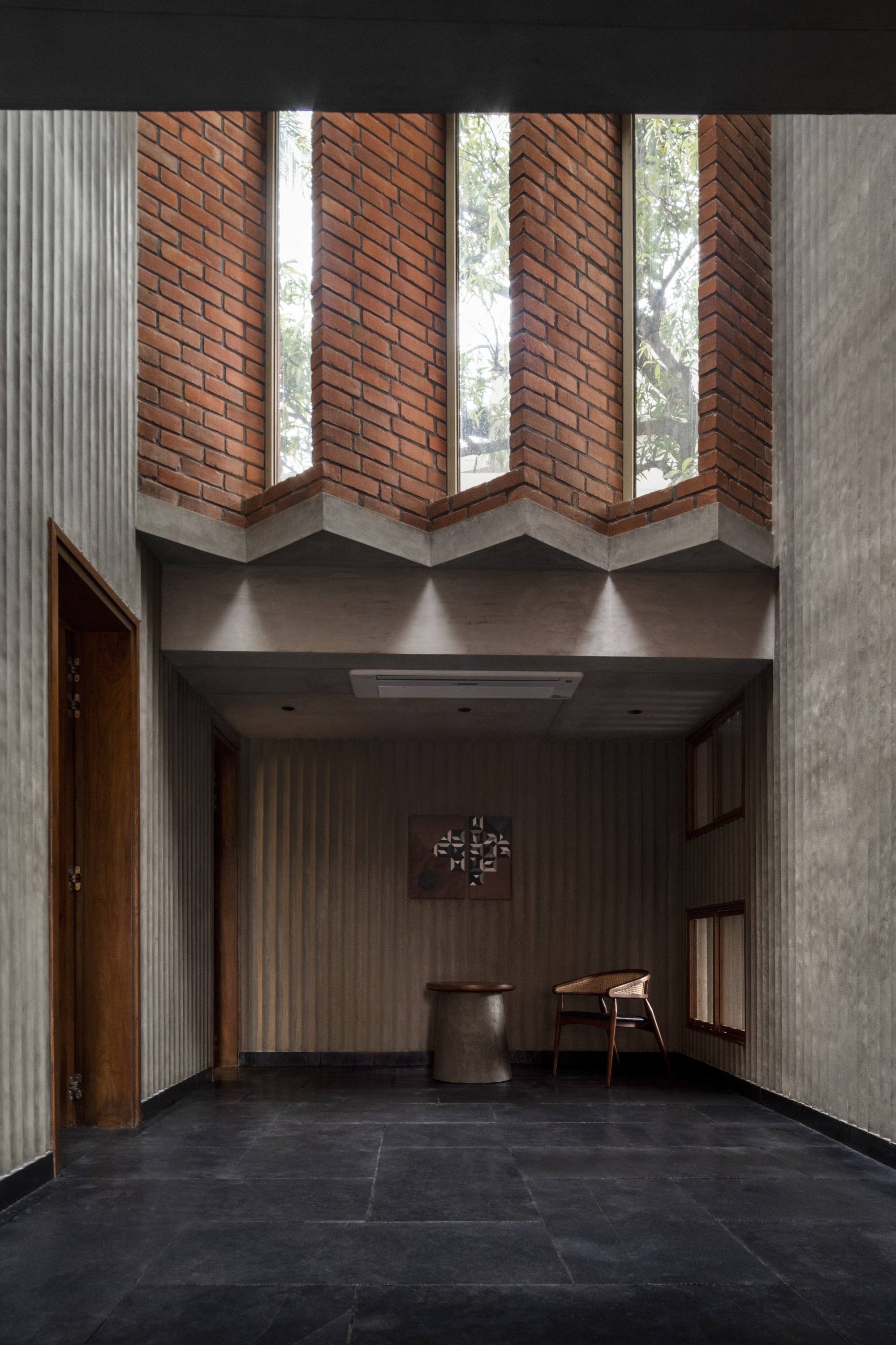 砖房丨印度丨The Purple Ink Studio-17