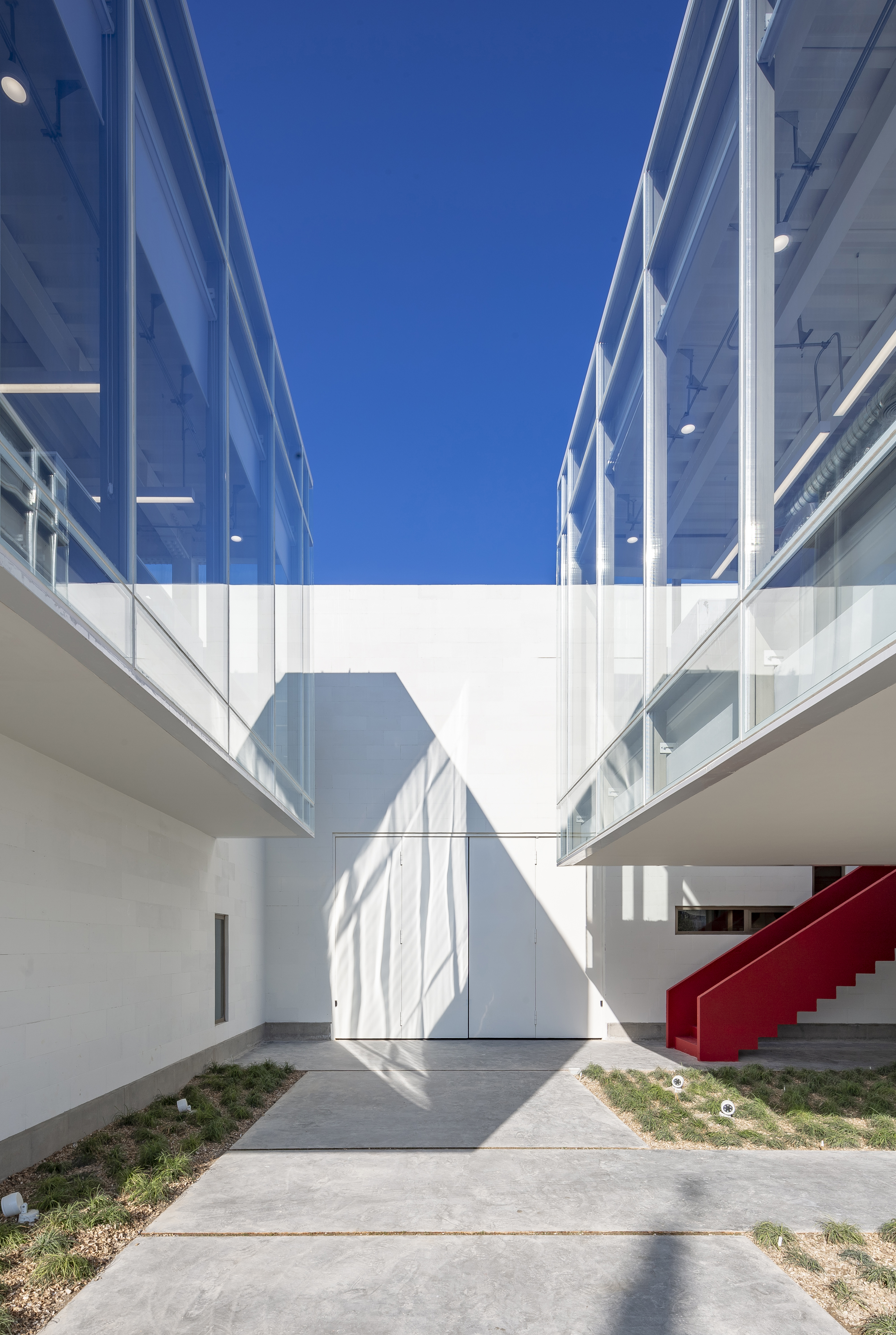 伊朗 Shamim 聚合物工厂丨Davood Boroojeni Office-34