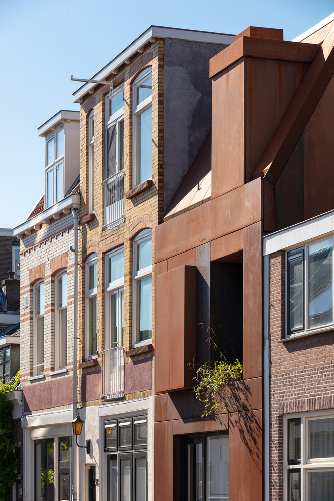 荷兰 Utrecht 市 Zecc Architecten 设计的钢铁艺术住宅-24