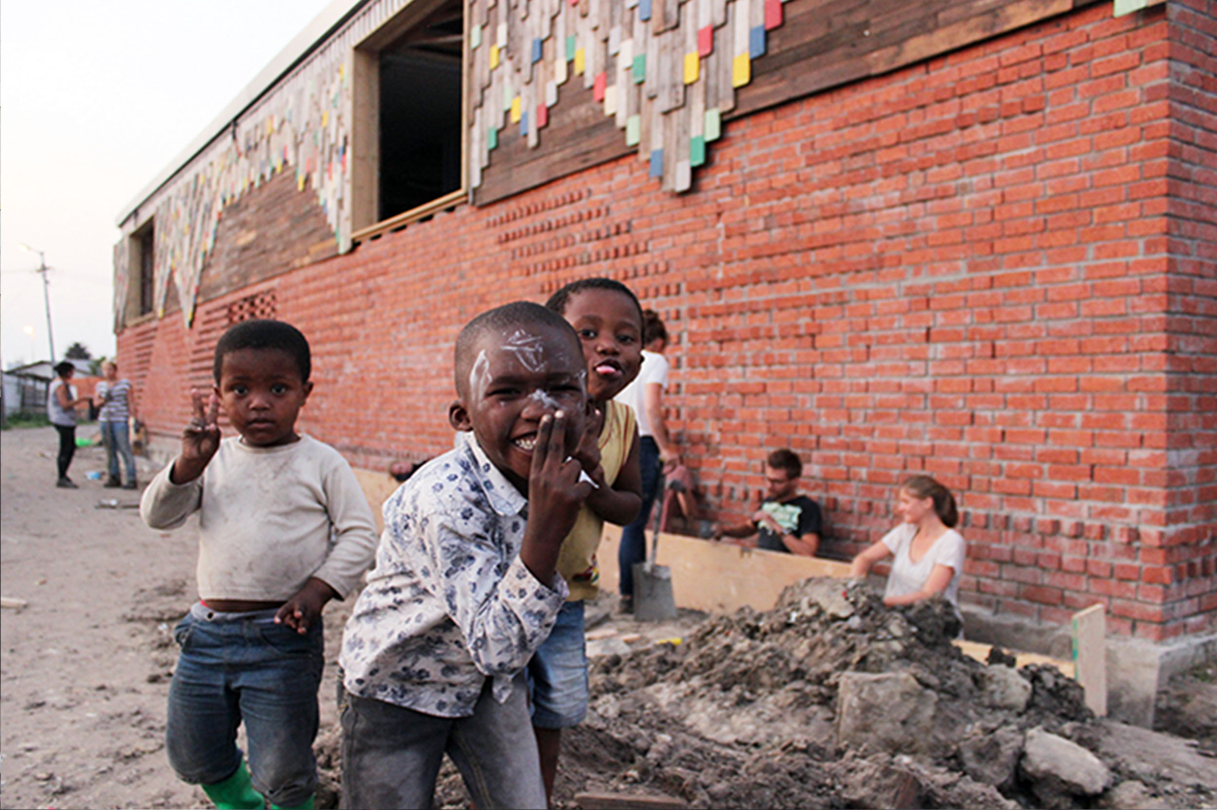 古迦 S‘Thebe 儿童剧院 | 南非开普敦 Langa 社区的创意文化地标-303