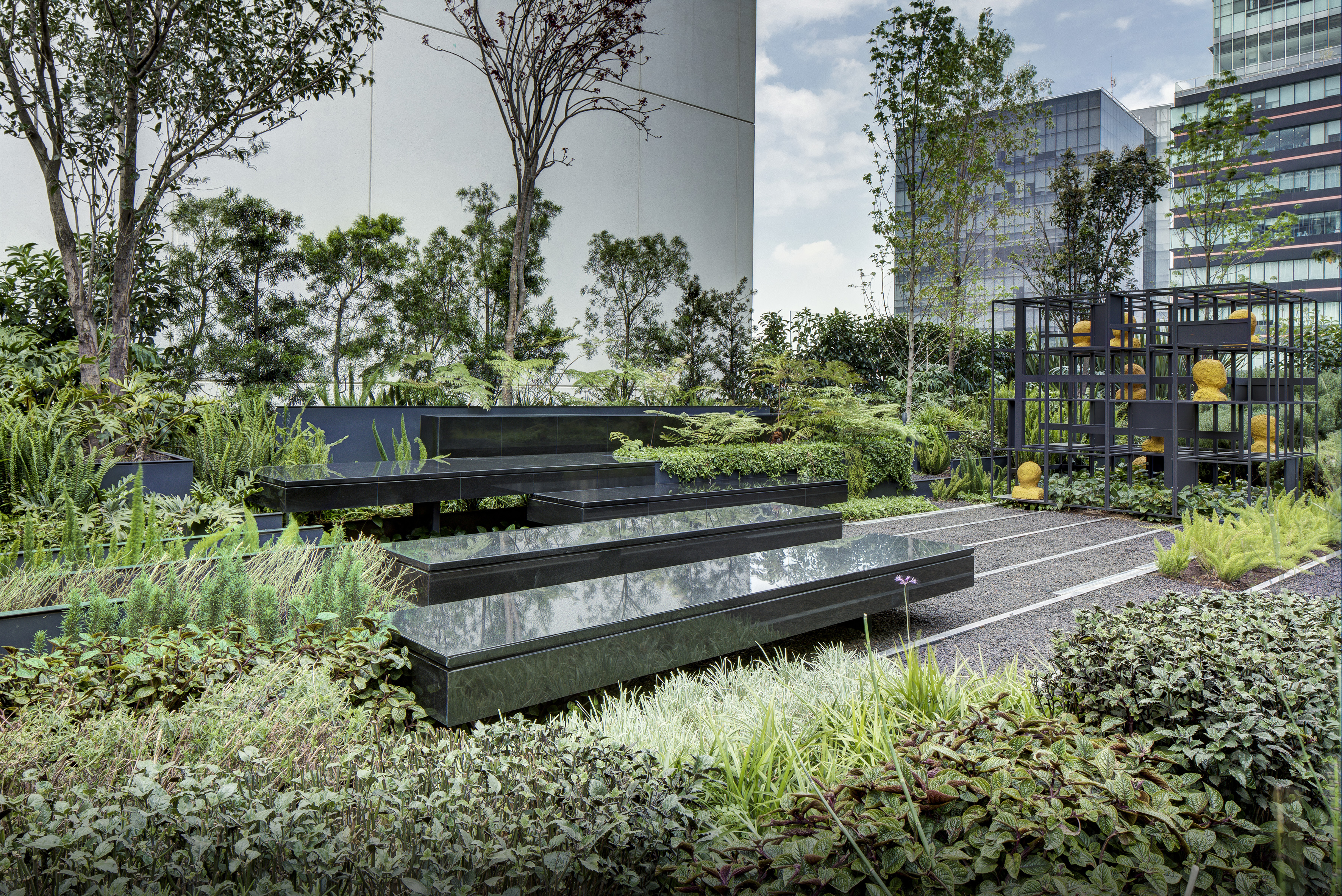 roof garden for a sculpture in Santa Fe, México City | DLC Architects-12