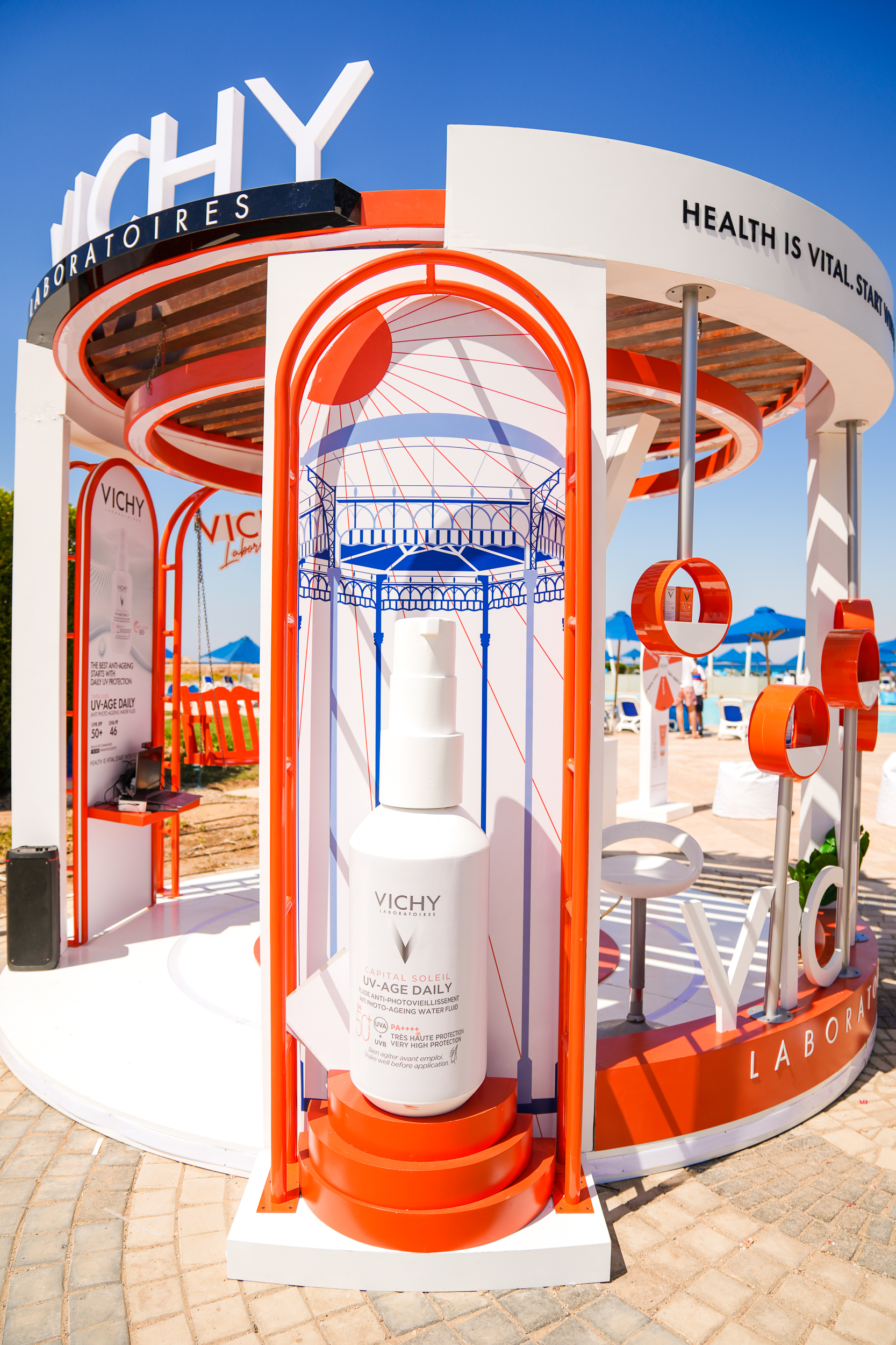 VICHY BOOTH-7