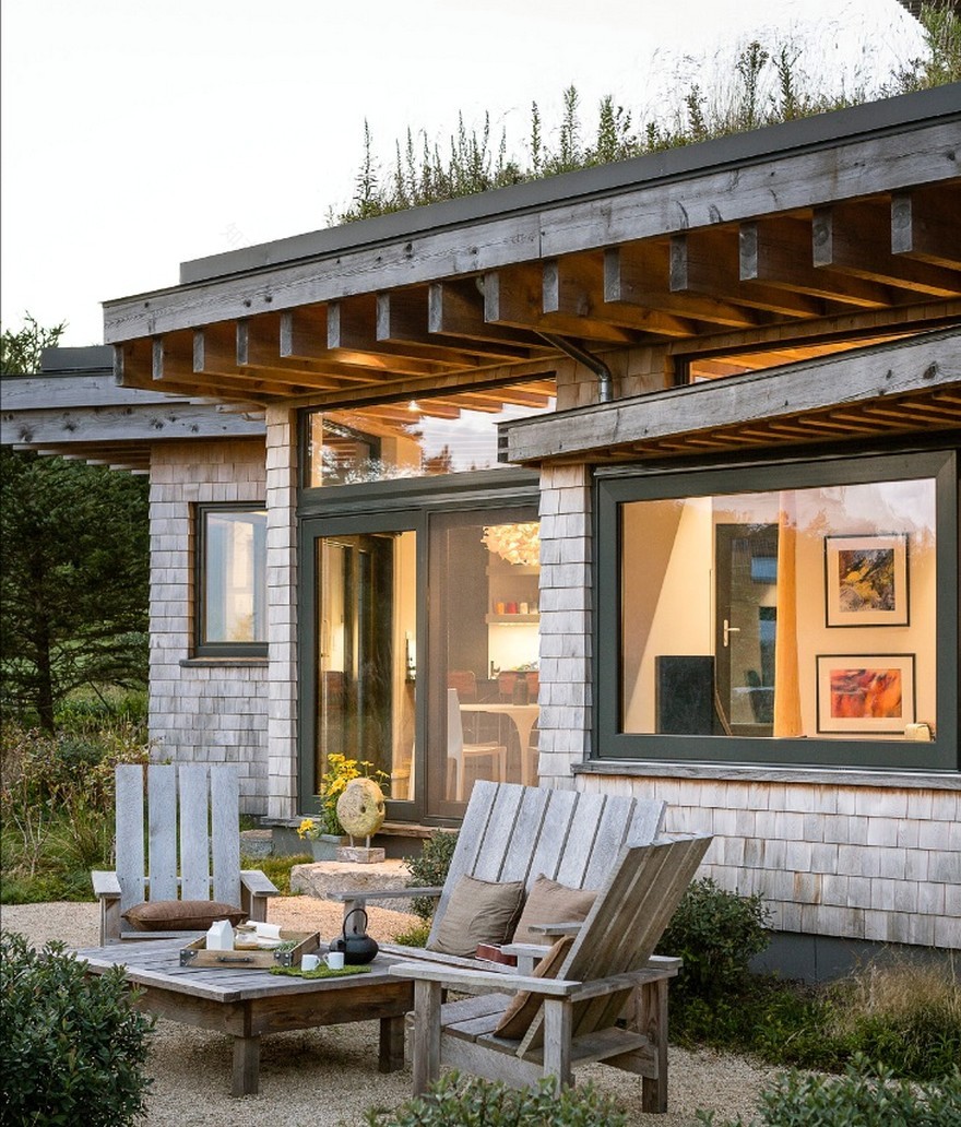 Downeast Coastal House by Winkelman Architecture-17