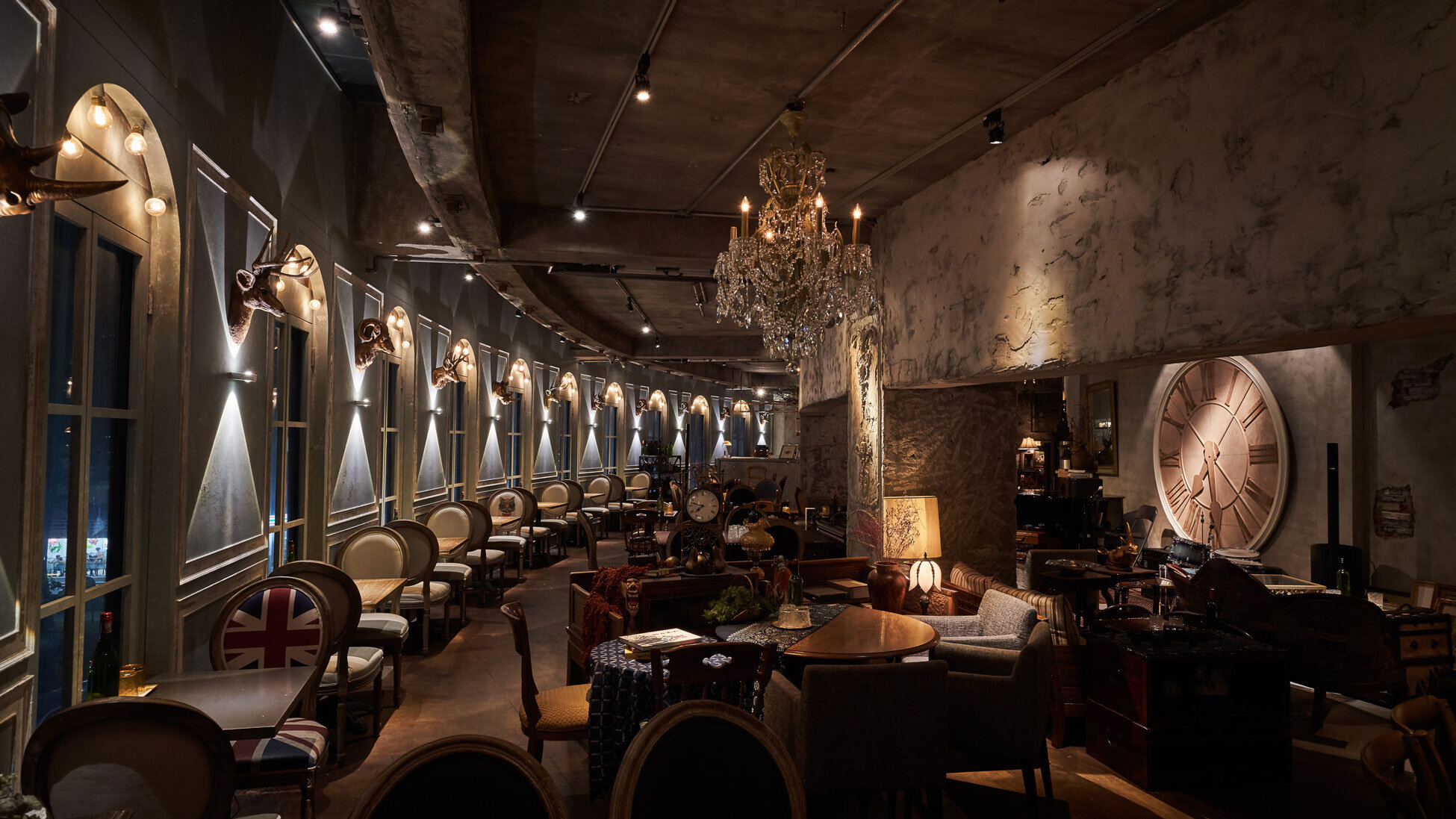 以空間為文本，以你的參與為創作，來一場美好時代的閱聽享受：台北雅痞書店 — Hey!Cheese-0