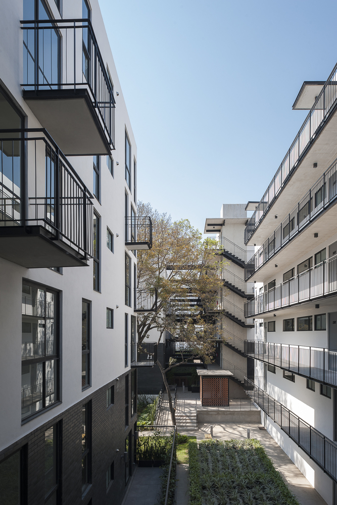 墨西哥城“La Cubana 巧克力工厂”改造住宅设计-45