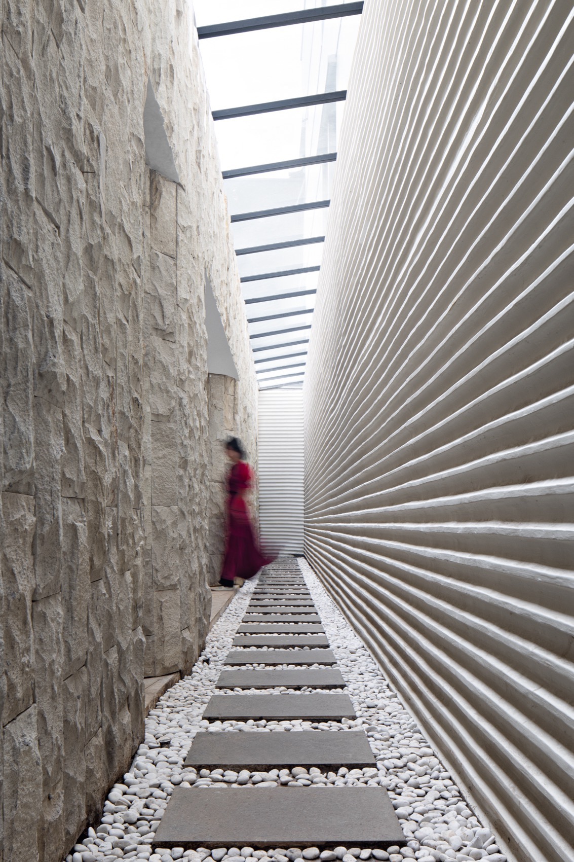 Tanatap墙体花园，印度尼西亚 / RAD+ar-27