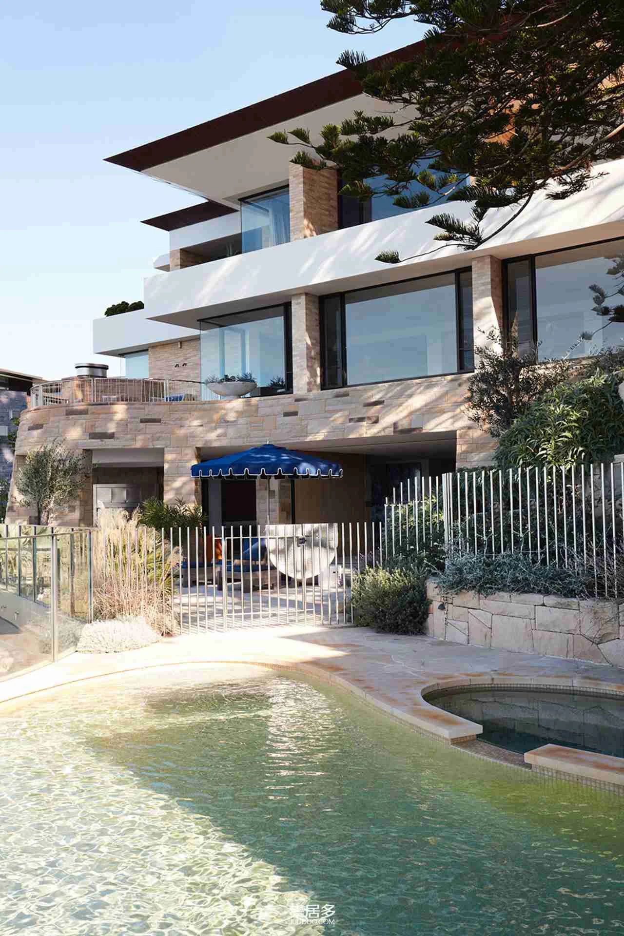 悉尼悬崖别墅丨澳大利亚悉尼丨休琼斯·麦金托什-13